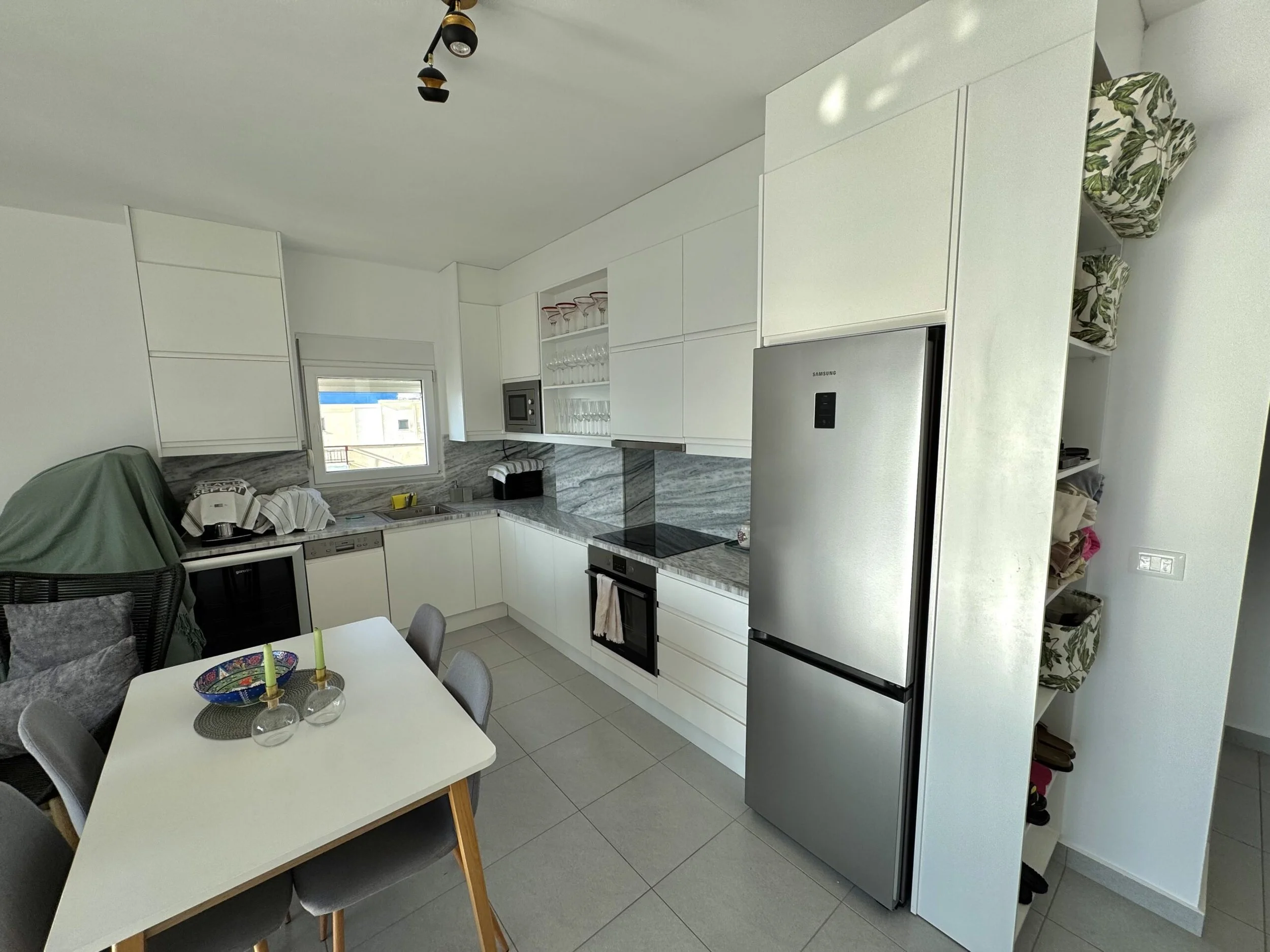 1-bedroom 1-bathroom apartment with sea views to Corfu | Fully furnished | €160,000 (AU$267,000)
