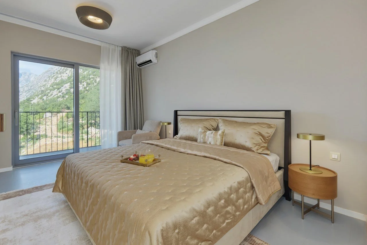 3-bedroom 3-bathroom apartment 158 m2  | Breathtaking sea views | Large terrace | Fully furnished | Rooftop Pool | €595,000 (AU$994,000)