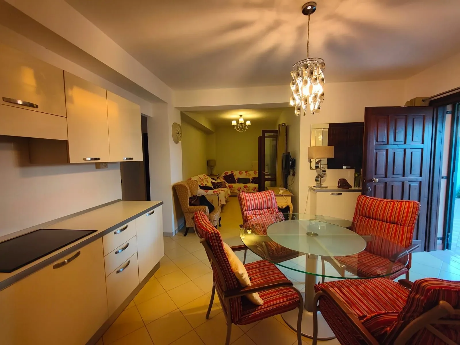 2-bedroom 1-bathroom villa with 75 square-metre paved solarium offering panoramic sea and mountain views | Garden | €175,000 (AU$292,000)