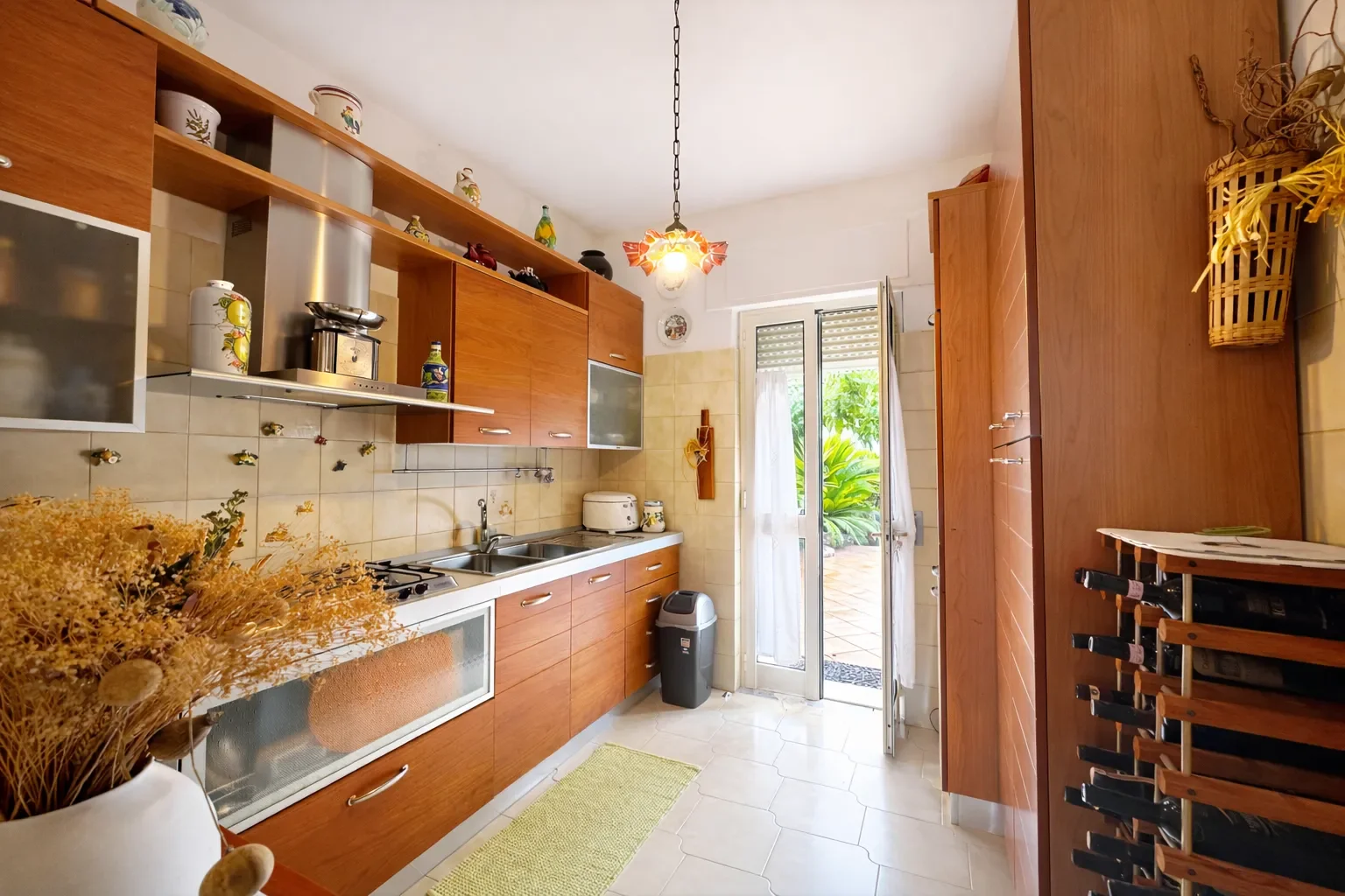 4-bedroom 3-bathroom terraced house with sea and mountain views | 3 floors with roof terrace and balcony | €180,000 (AU$301,000)