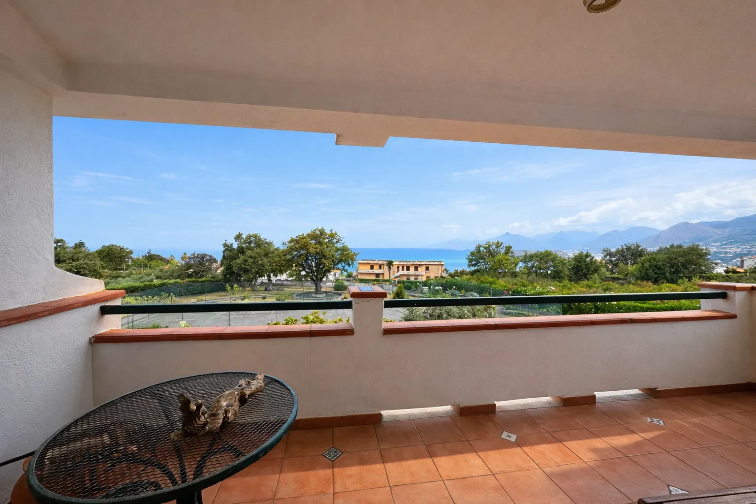 4-bedroom 3-bathroom terraced house with sea and mountain views | 3 floors with roof terrace and balcony | €180,000 (AU$301,000)