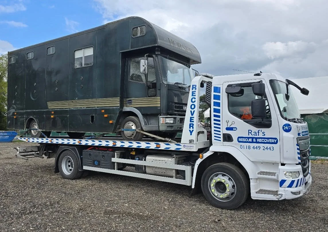 Heavy Duty Recovery 🚛💨

​No job is too big and no load is too heavy. Raf&rsquo;s Rescue &amp; Recovery getting the big rigs back where they belong. When the heavy haulers hit a snag, we&rsquo;re the ones who get the call. 🛠️🦾

​#HeavyRecovery #Ra