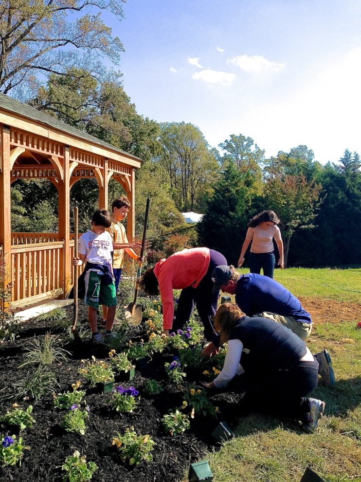Planting-Rachels-pavilion-10.26.13-742x989.jpg