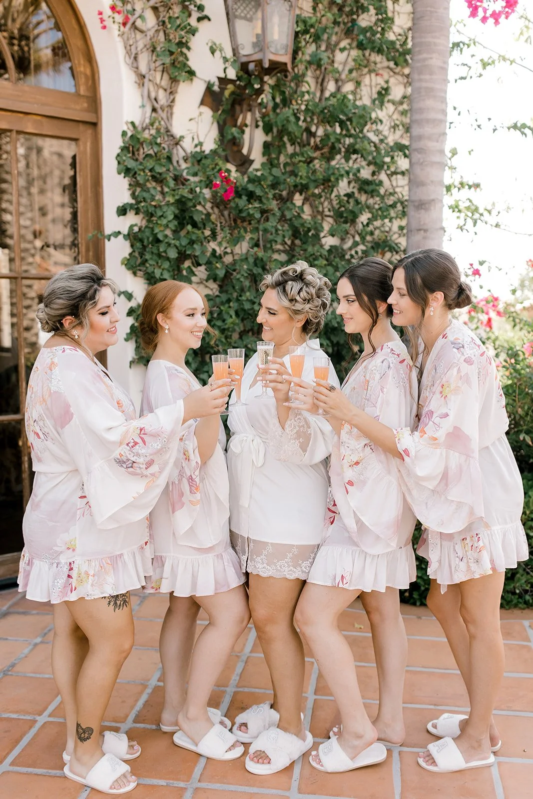 gonzalez wedding - girls getting ready photos (40 of 121).jpg