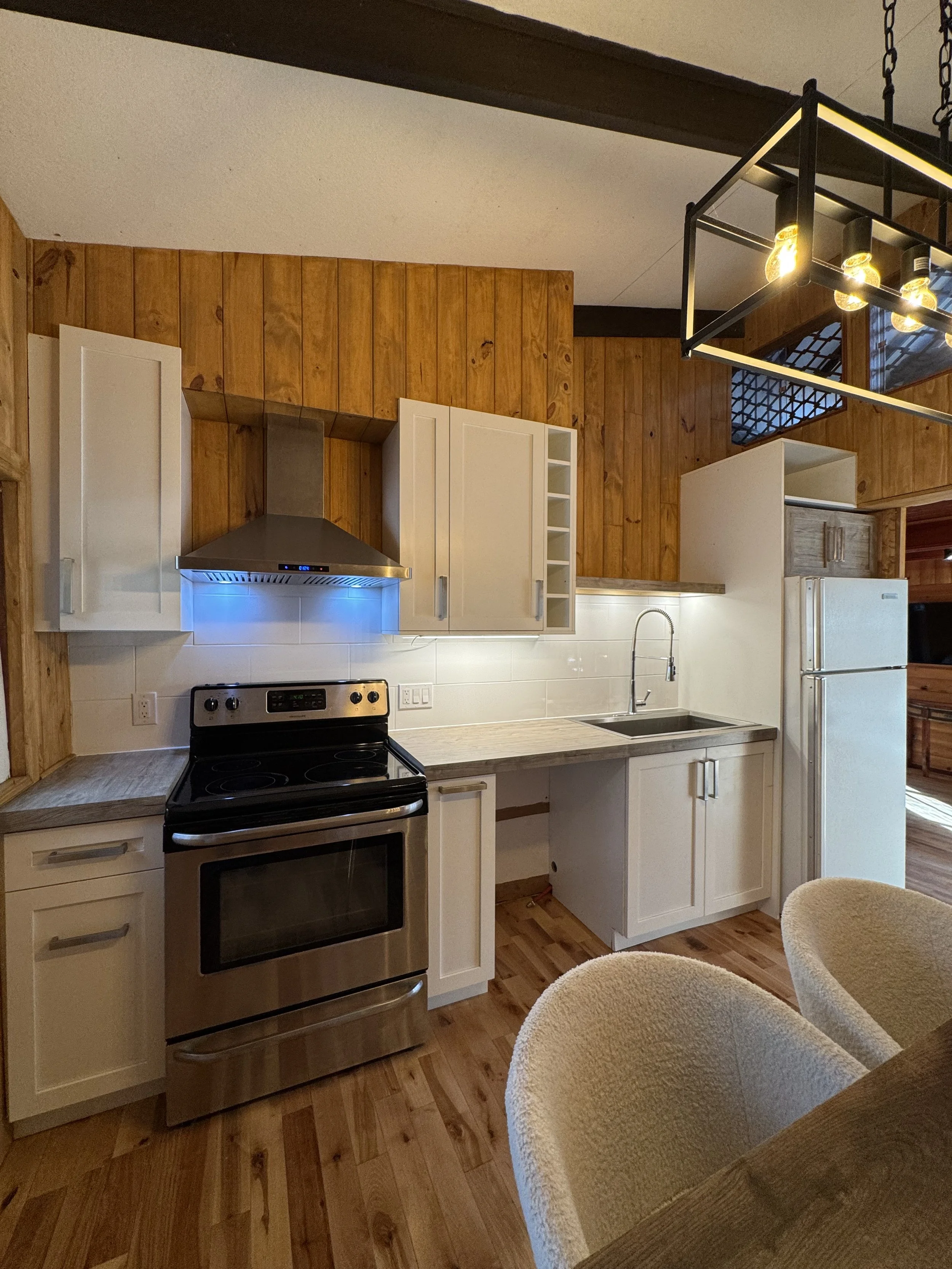 An image of the Cultural Center.