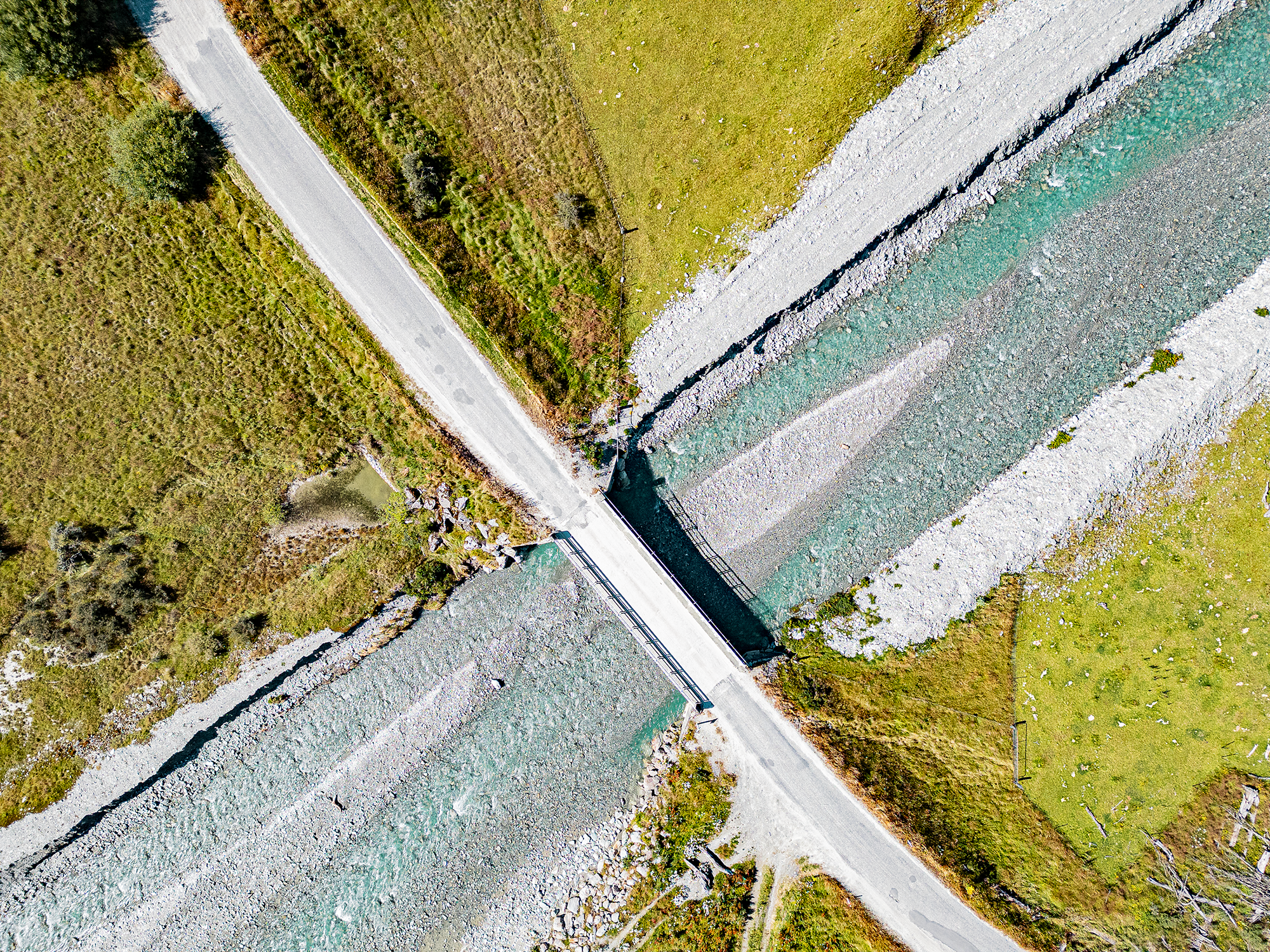 New Zealand - The Crossing -t.png