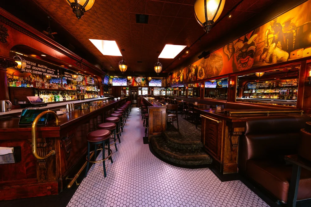 Bar photo 2
