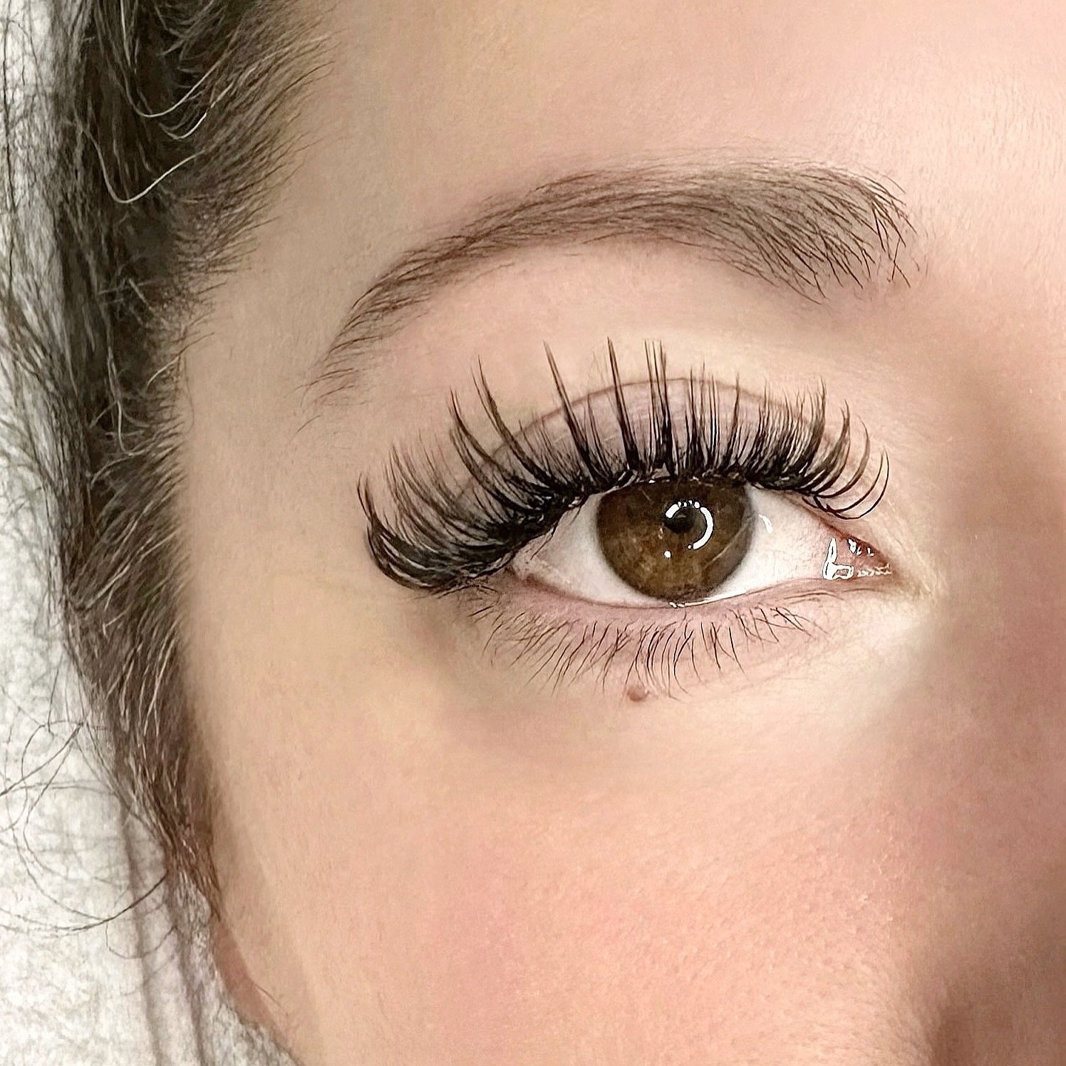 Book your wispy volume sets! 🩶 

📍Woodridge, IL | 𝘊𝘩𝘪𝘤𝘢𝘨𝘰 𝘚𝘞 𝘴𝘶𝘣𝘶𝘳𝘣𝘴
 𝘊𝘭𝘪𝘤𝘬 &ldquo;𝘉𝘰𝘰𝘬 𝘕𝘰𝘸&rdquo; 𝘧𝘰𝘳 𝘢𝘱𝘱𝘰𝘪𝘯𝘵𝘮𝘦𝘯𝘵.

#misfitlash #classiclashes #volumelashes #hybridlashes #megavolumelashes #chicagolashes #