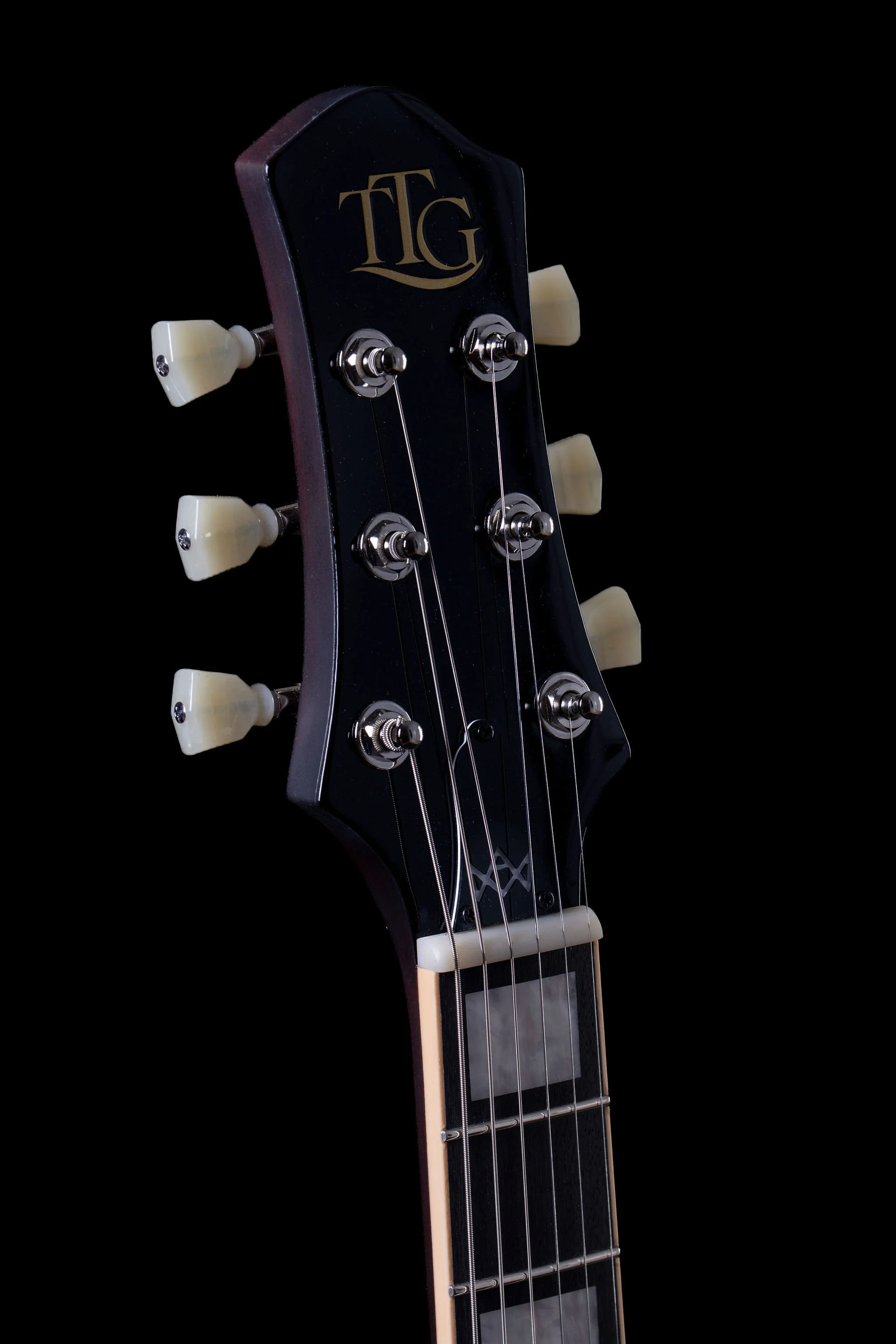 Black HST Headstock.jpg