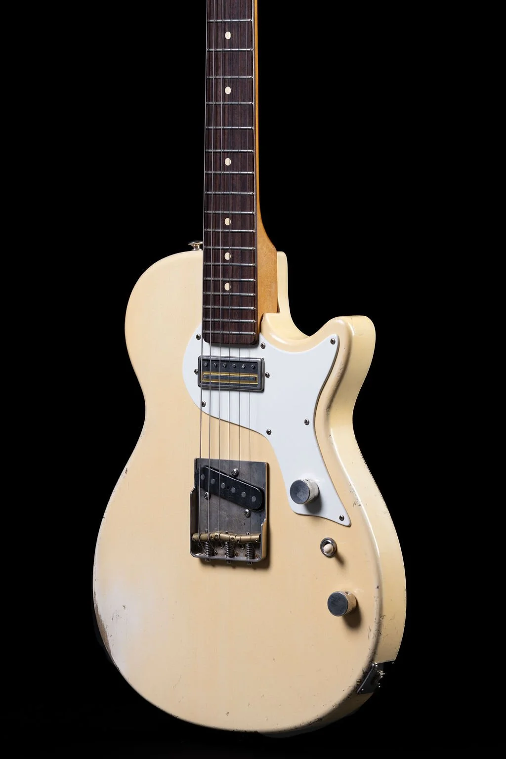 Alice front detail.jpg