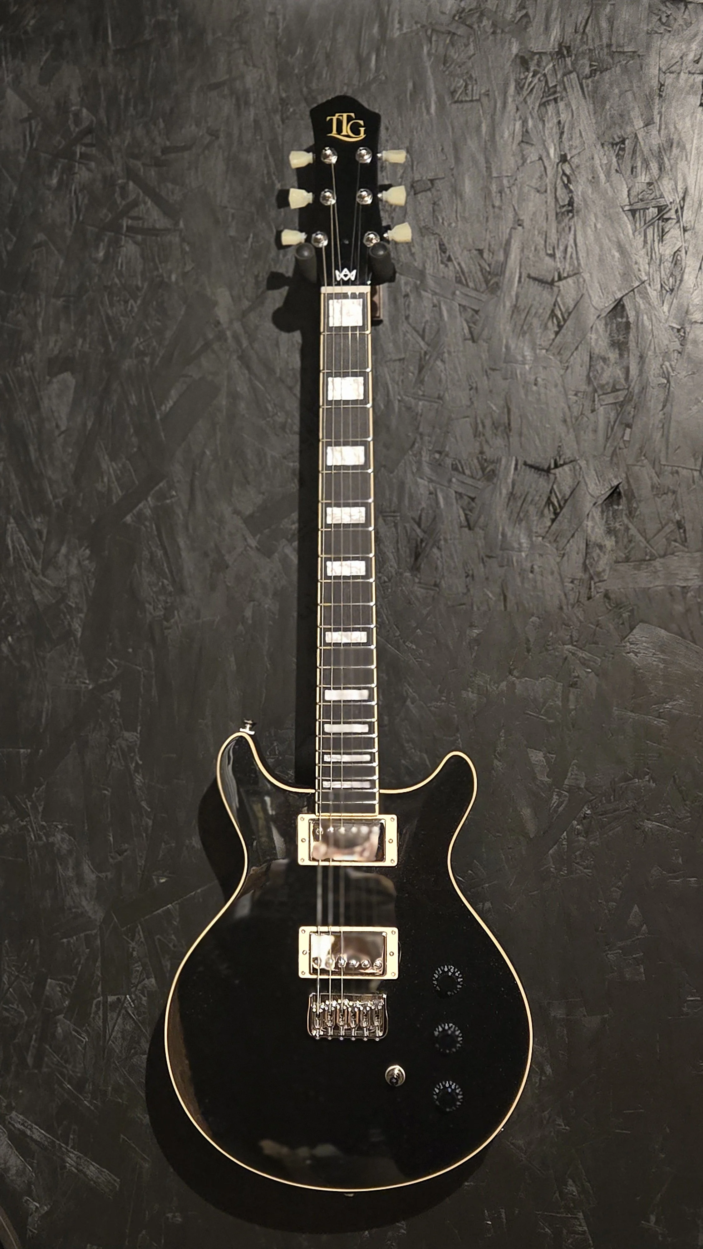 Texas Toast Guitars - HST Majestyk
