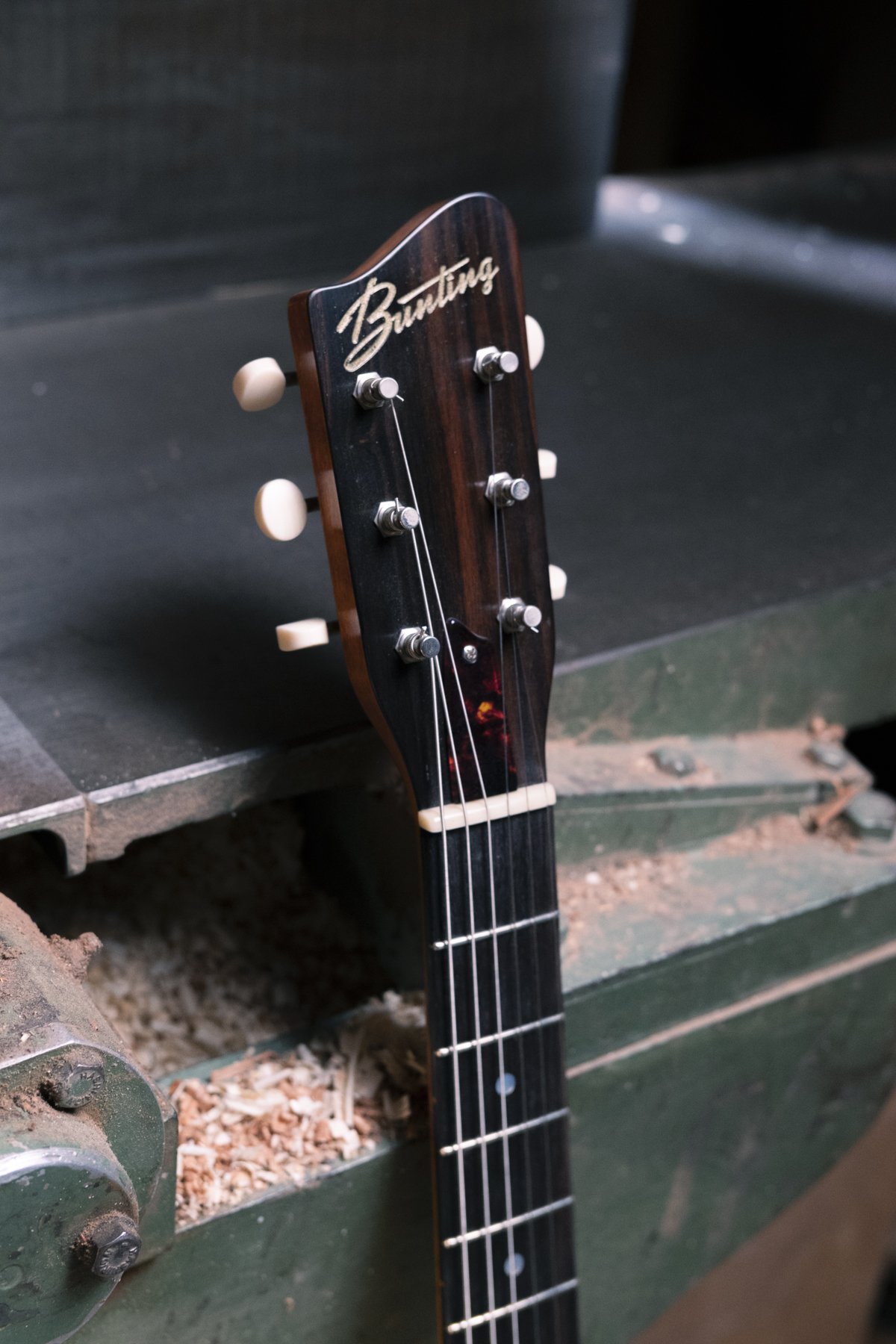 Willow headstock.jpg