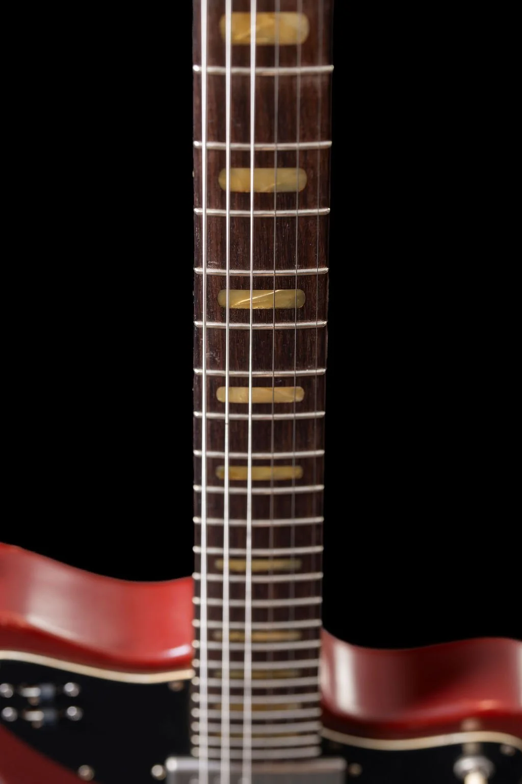 MQ neck.jpg