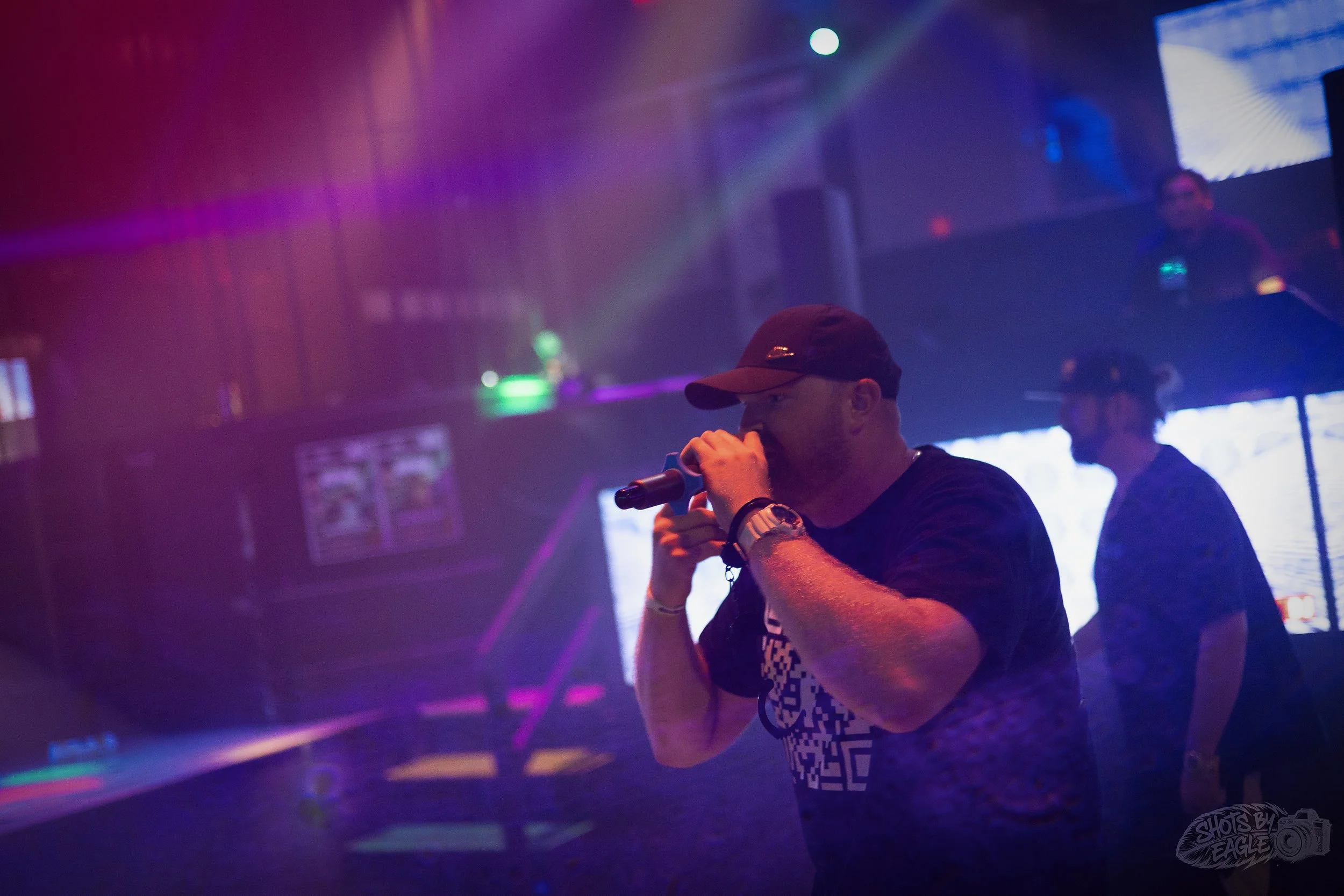Dusitn Warbear & Ace Wild Live Performance