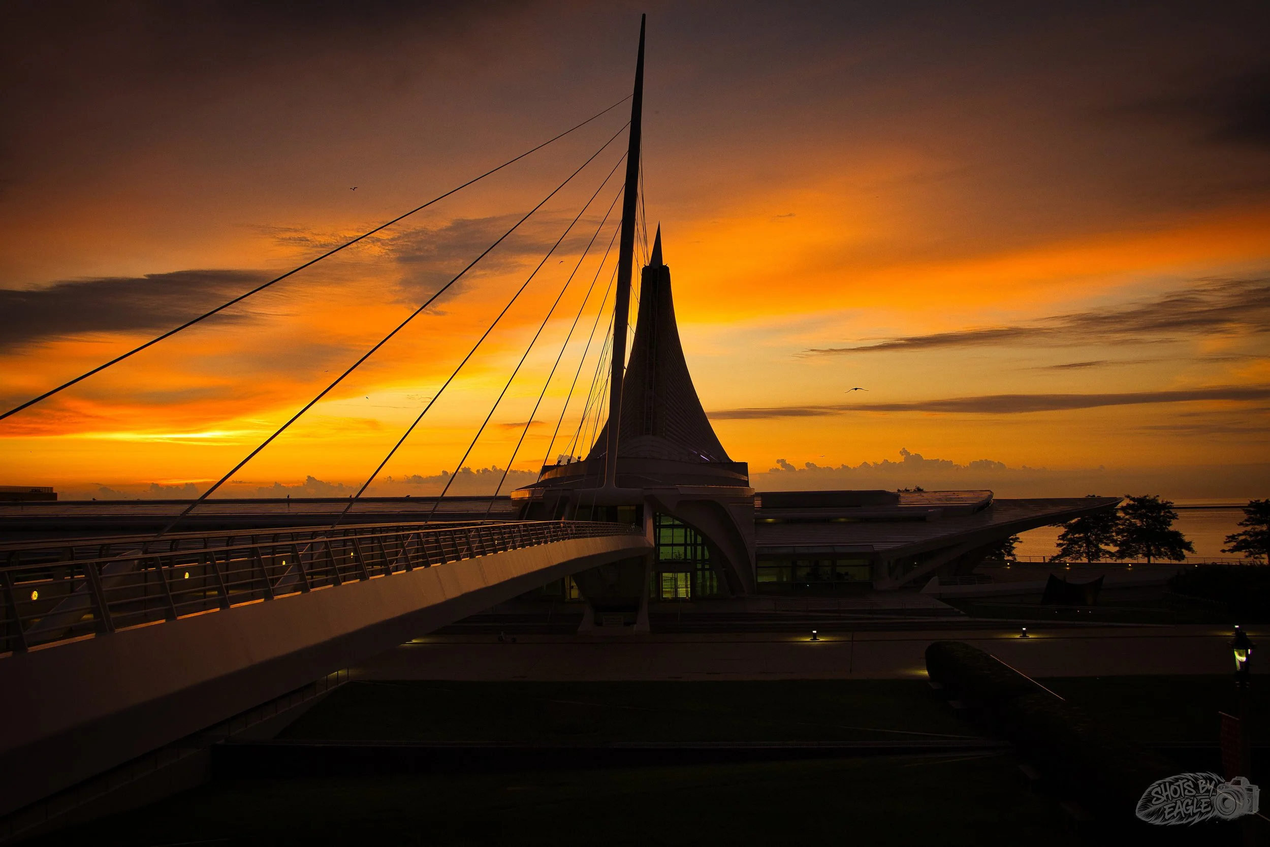 Sunrise over the Milwaukee Art Museum at Lake Michigan