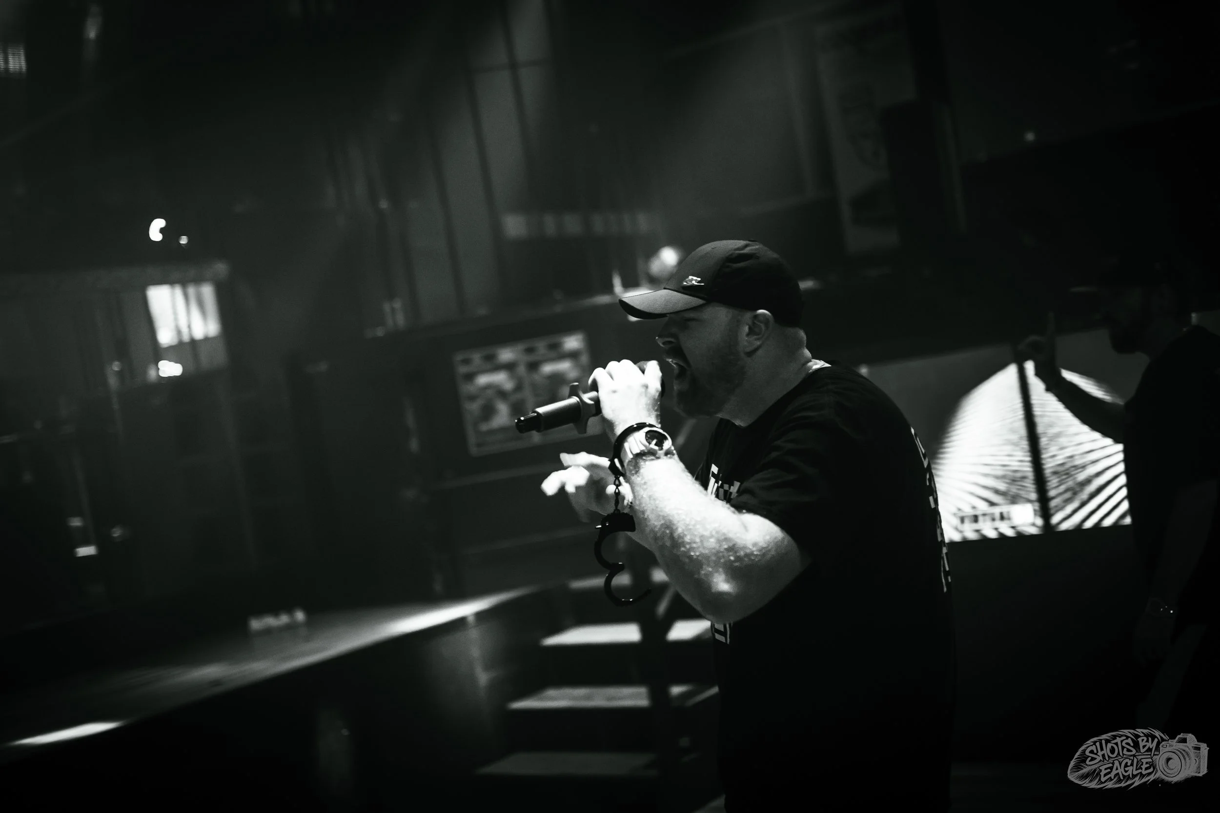 Dusitn Warbear & Ace Wild Live Performance