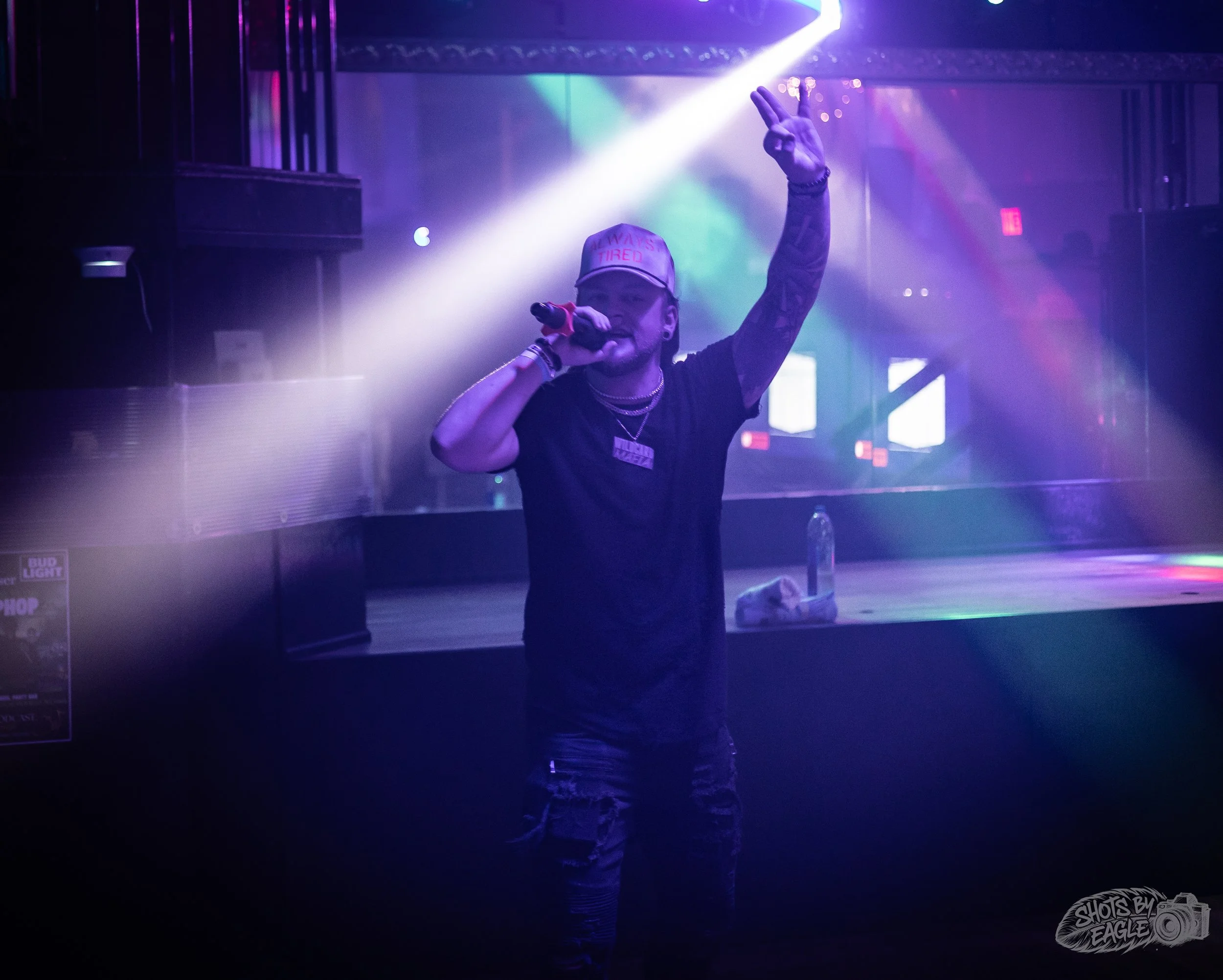 Dusitn Warbear & Ace Wild Live Performance