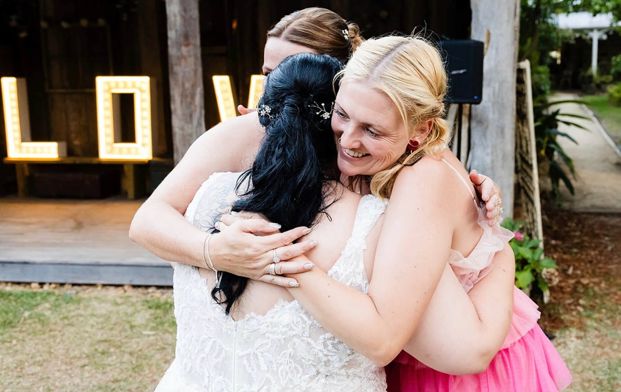 Photo by Florent Vidal Photography / Venue Tanilba House