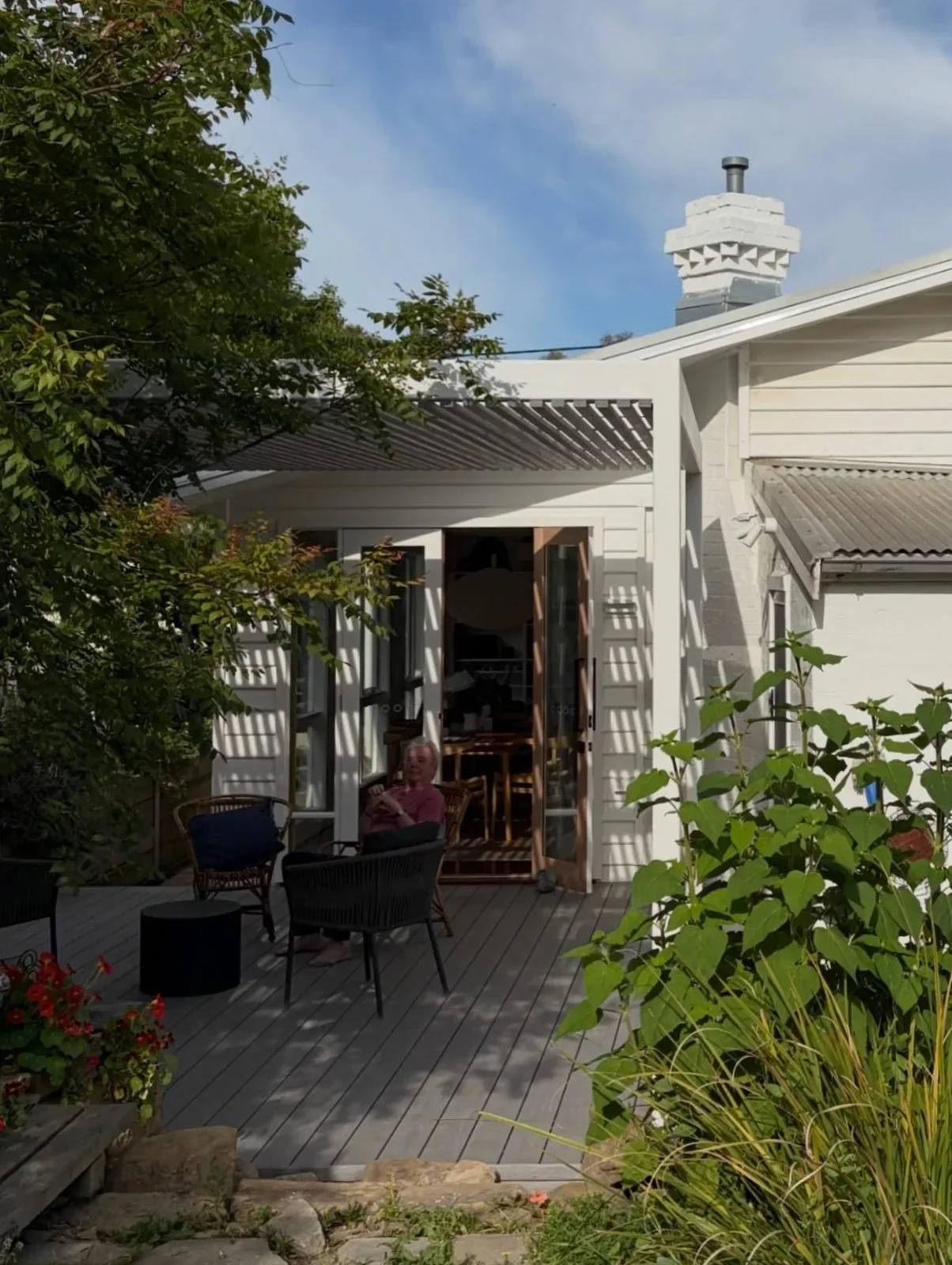 02_deck-pergola.webp