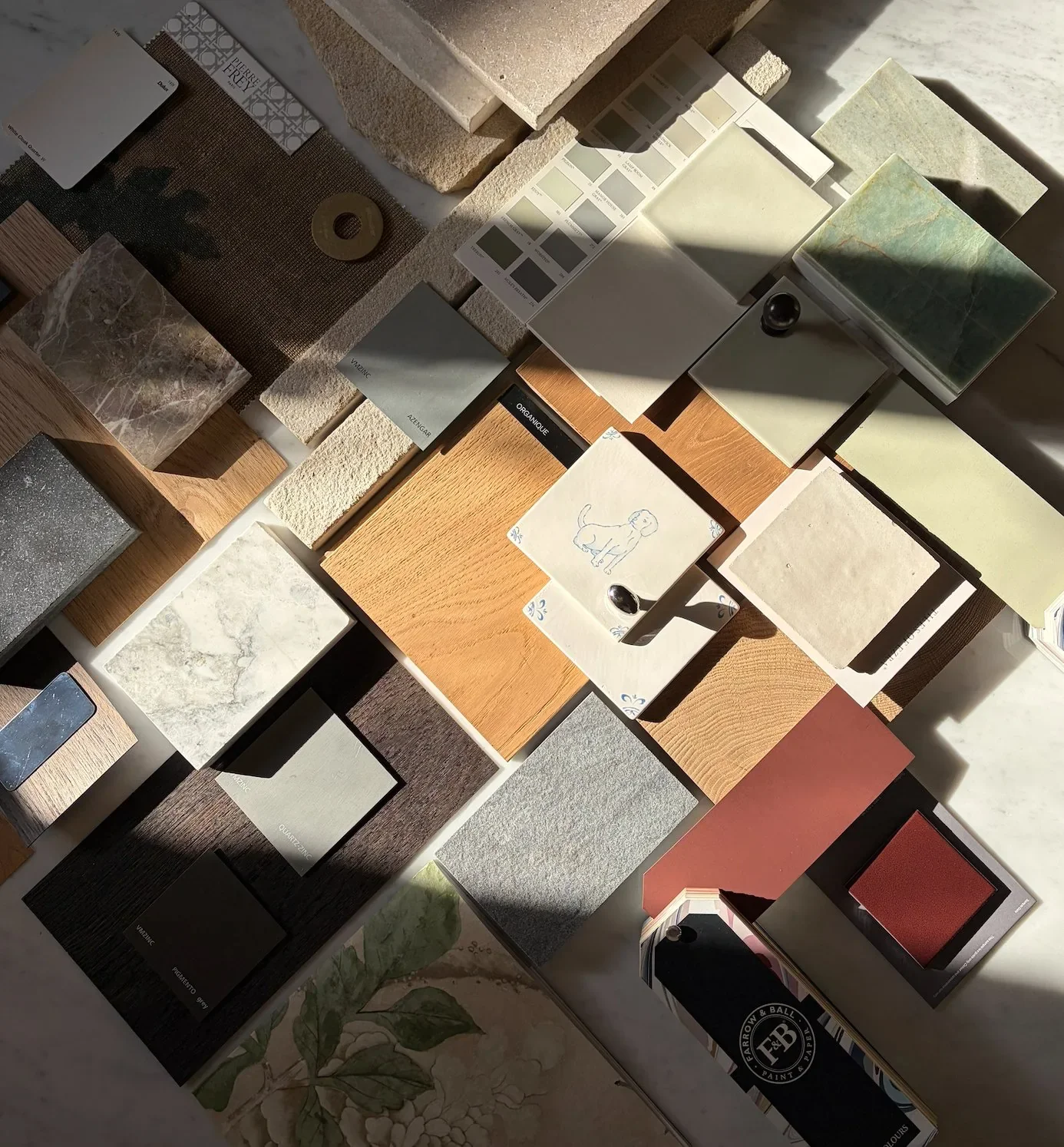 01_materials-moodboard.webp