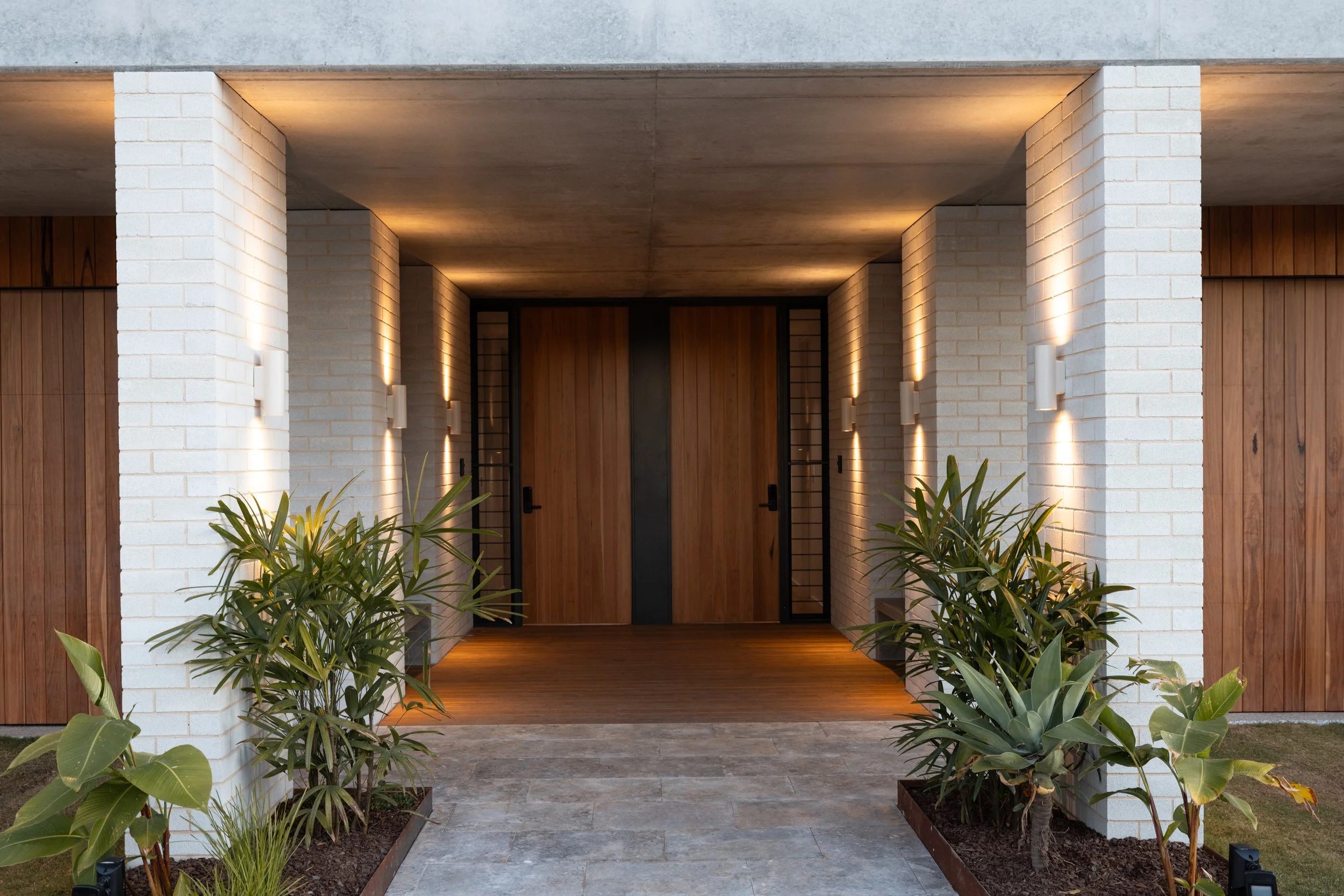 Moment - Redhead-129.jpg