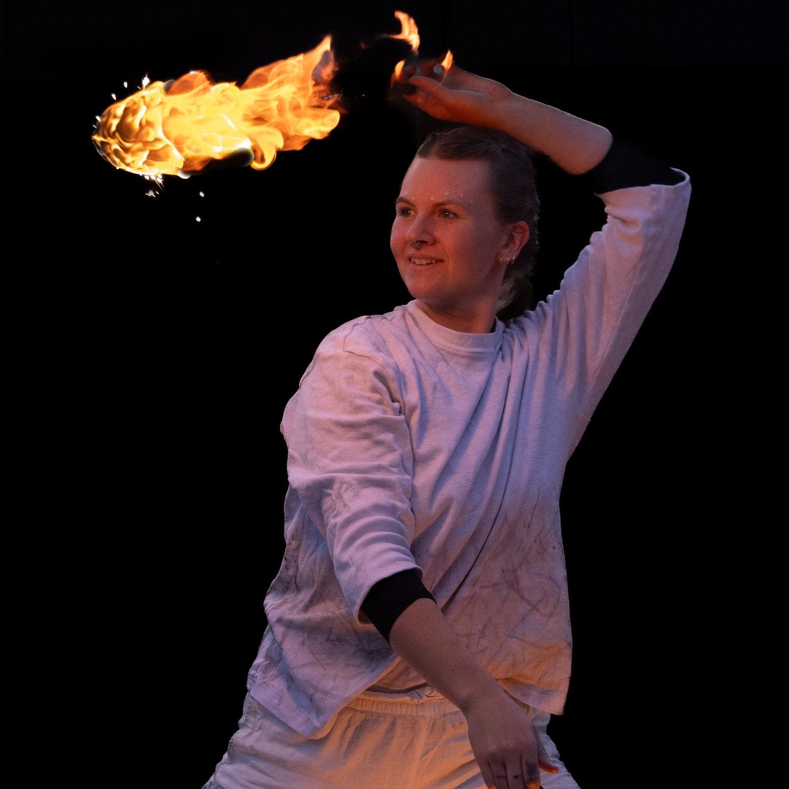 22/11 Invigning av L&auml;nsmanshuset - V&auml;lkommen att fira &ouml;ppningen av den nya m&ouml;tesplatsen, mitt p&aring; L&auml;nsmanstorget i G&ouml;teborg, kl 14-17!
Vi &auml;r s&aring;klart med i festligheterna med eldshowen Elden Inombords kl 1