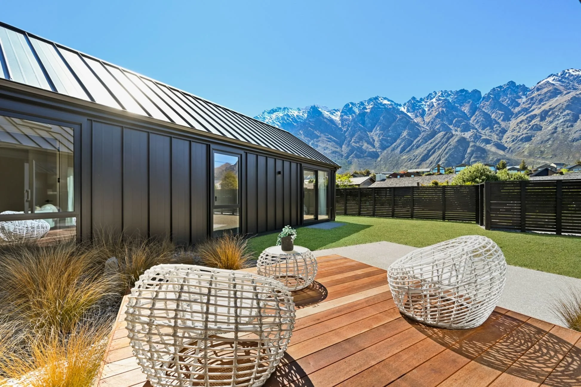Taurus Lane New Build Rear 3.jpg