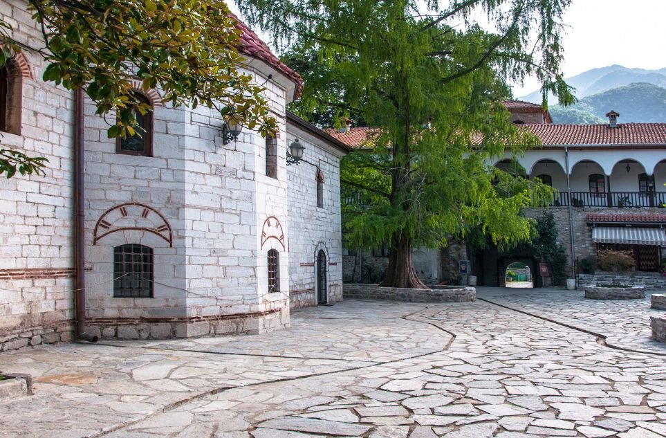 Панорамна гледка към средновековния Бачковски манастир, България