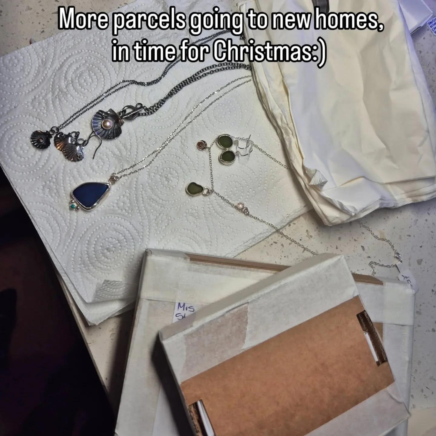 There's still time to make the Christmas delivery deadline. These g8fts are off to their jew home today :) New items have been added to the shop too :) www.belleveseaglass.co.uk