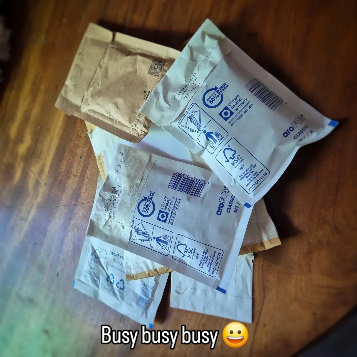 What a busy couple of weeks! Yesterday I got all these comission pieces in the post to their new owners! I meant to record some of their making processes with you,but time ran away!! Hope you are all having a great start to the week! #silverjewellery