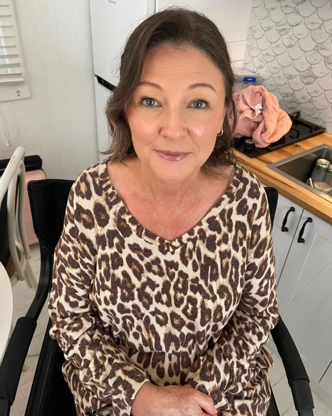 For the Mother of the Bride: Elegant, Timeless, and Radiant ✨💖

Your daughter&rsquo;s wedding day is a moment you&rsquo;ve dreamed of, and as the mother of the bride, all eyes will be on you too! Your makeup should reflect your natural beauty while 