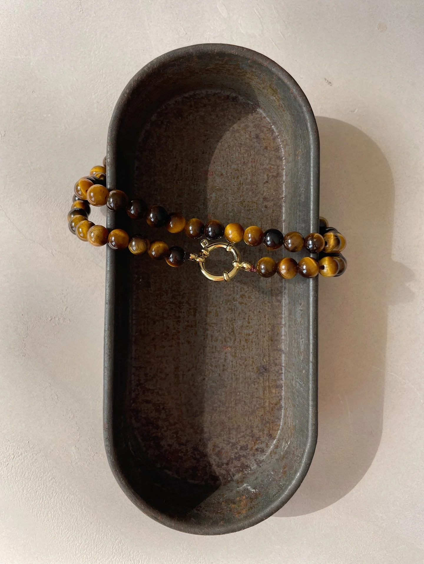 @decadorn are kicking off their Autumn Winter &lsquo;25 Edit with a curation of beaded necklaces, crafted with meaningful gemstones in rich, earthy tones - designed to make a statement 🍂🤎