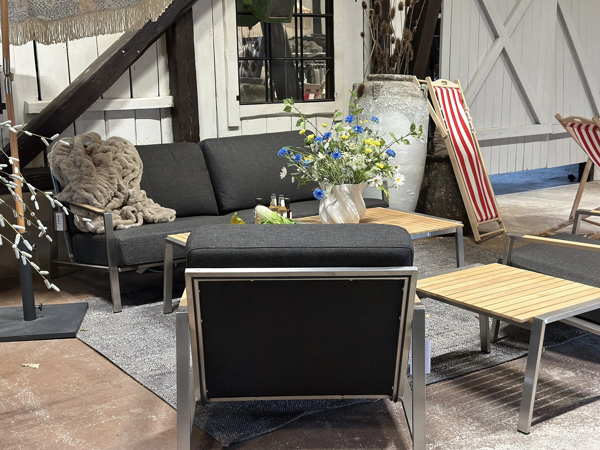 Sommarerbjudande på utvalda utemöbler