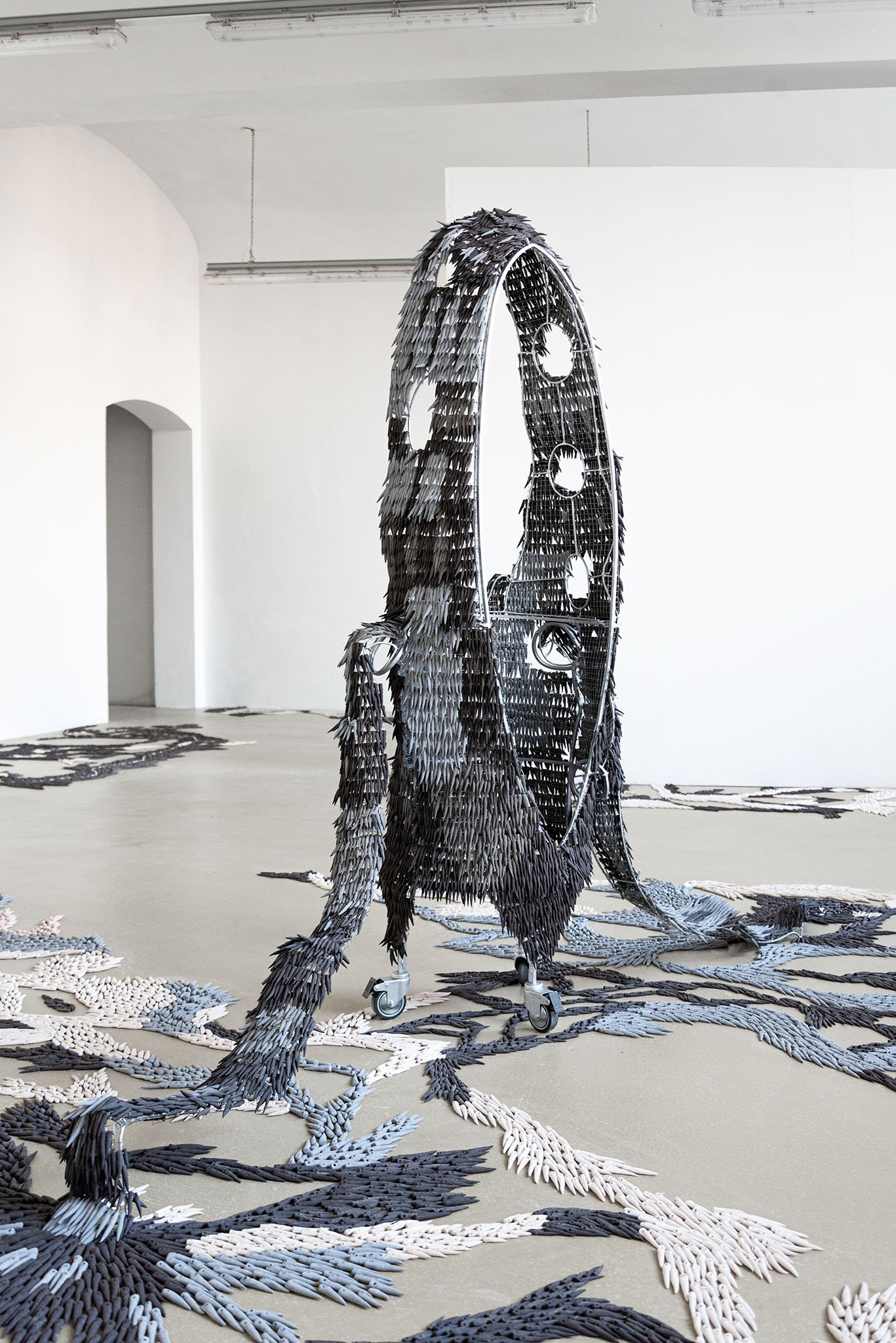 Lu Cheng, Shell.