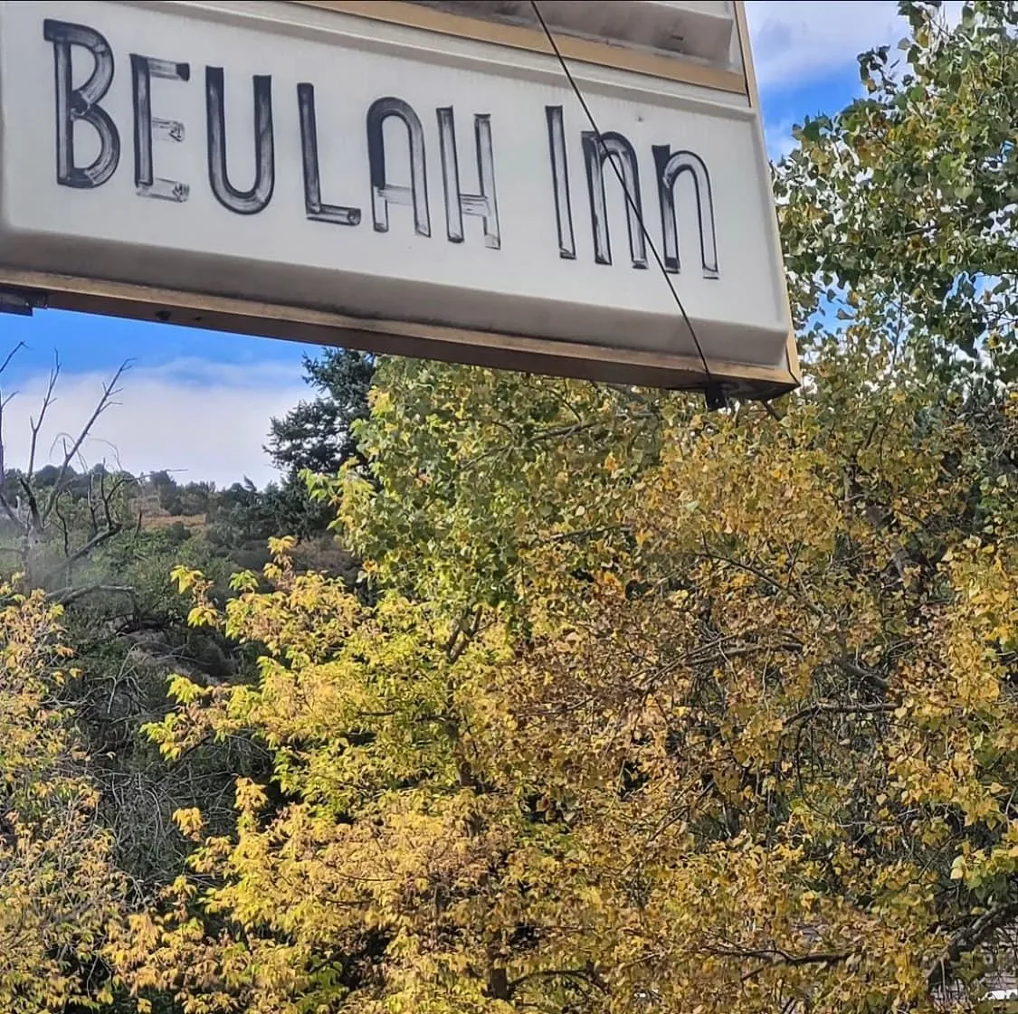 Live at the Beulah Inn