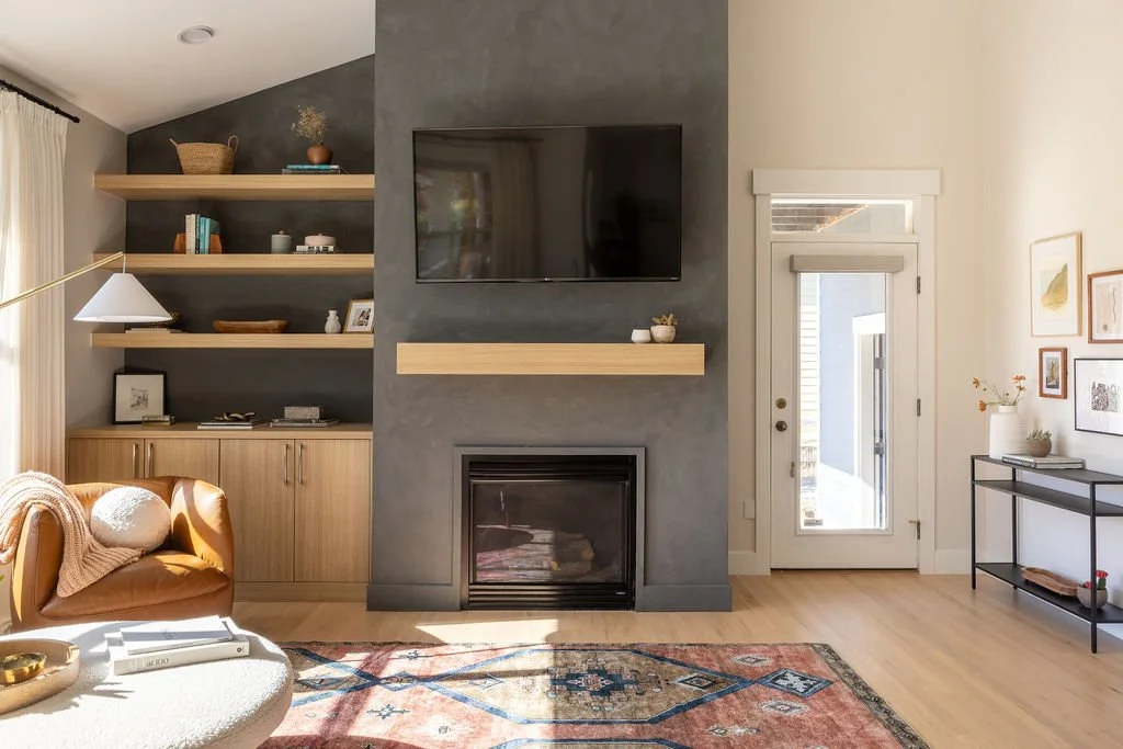 Damn Good Interiors_Thunder_LR_Mainarea3.jpg