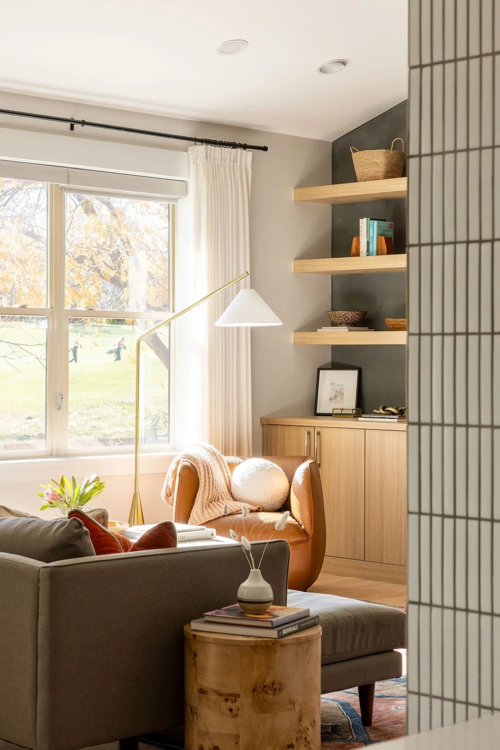 Damn Good Interiors_Thunder_LR_Mainarea4.jpg