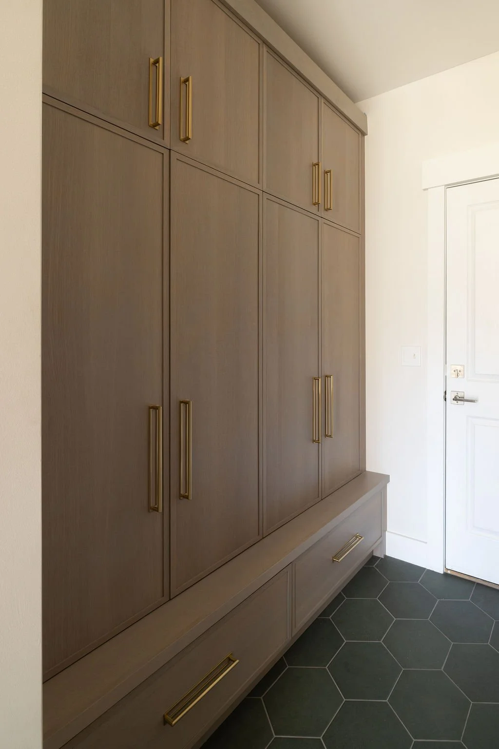 Damn Good Interiors_Thunder_LR_MudRoom.jpg