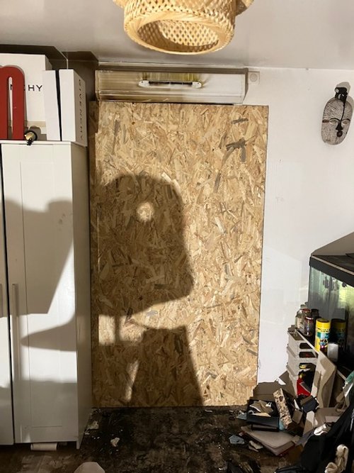 dégradations  portes