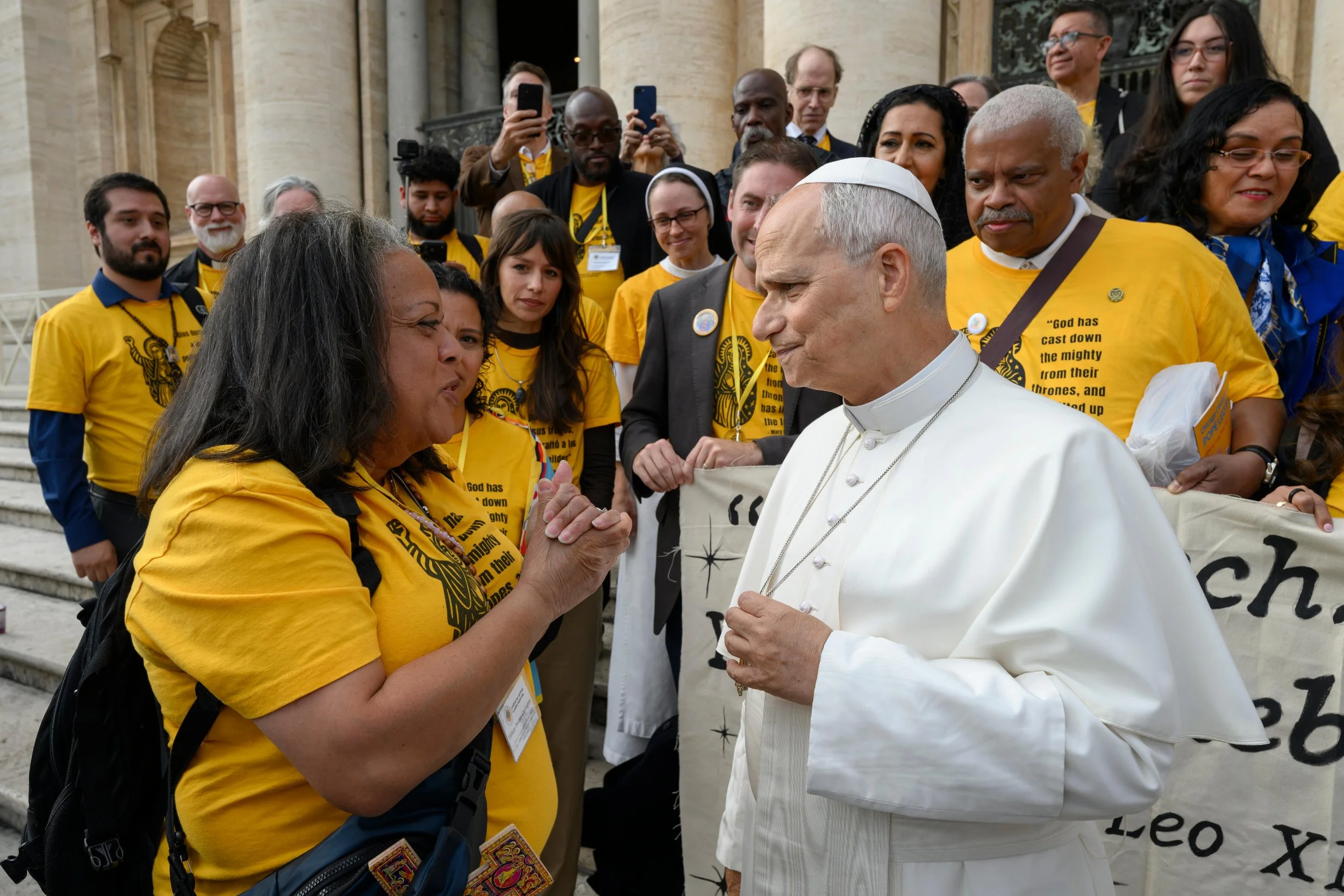 Tiffany Swann-Covington speaks with Pope Leo XIV at the Vatican