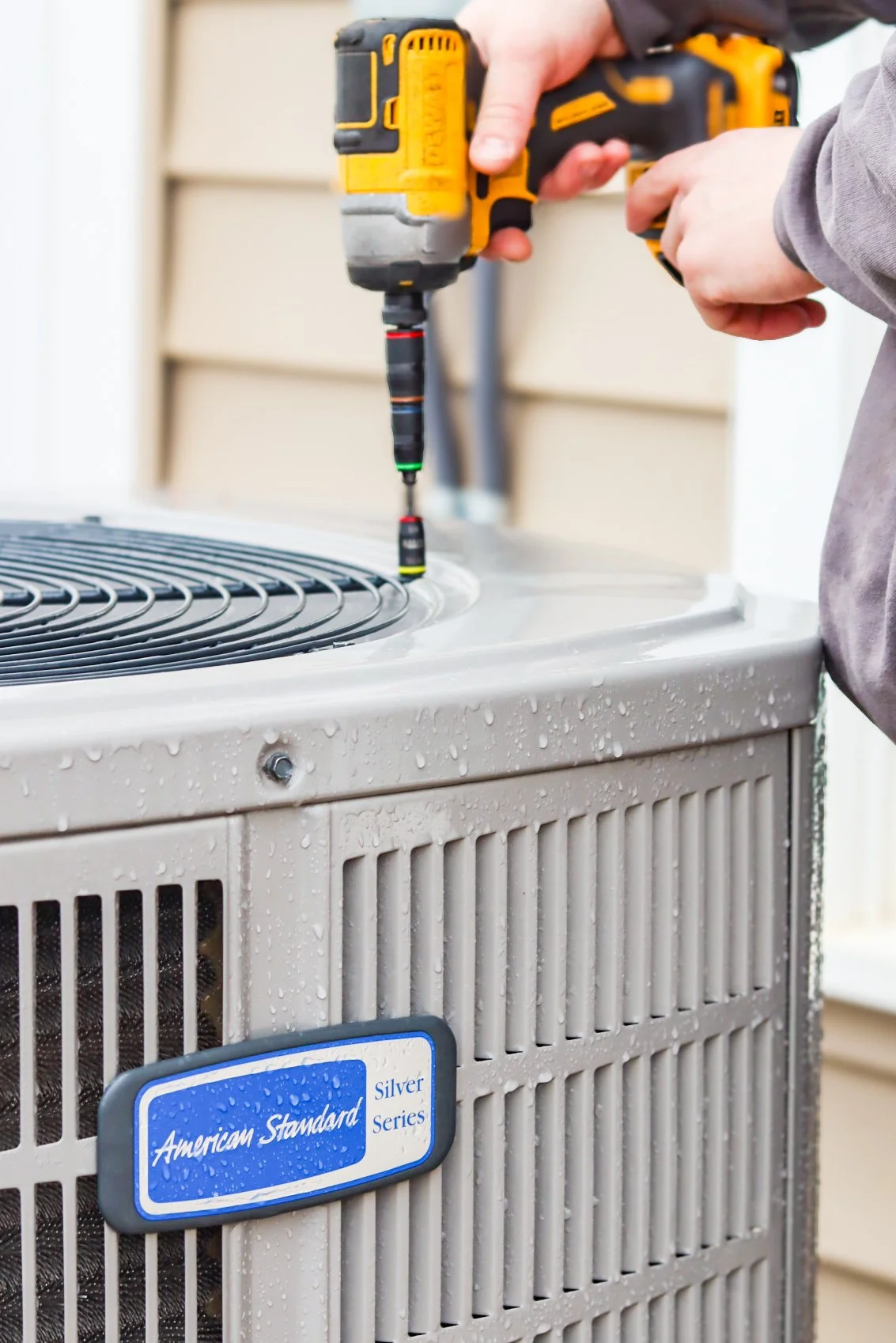 Wooldridge Technician doing an HVAC install