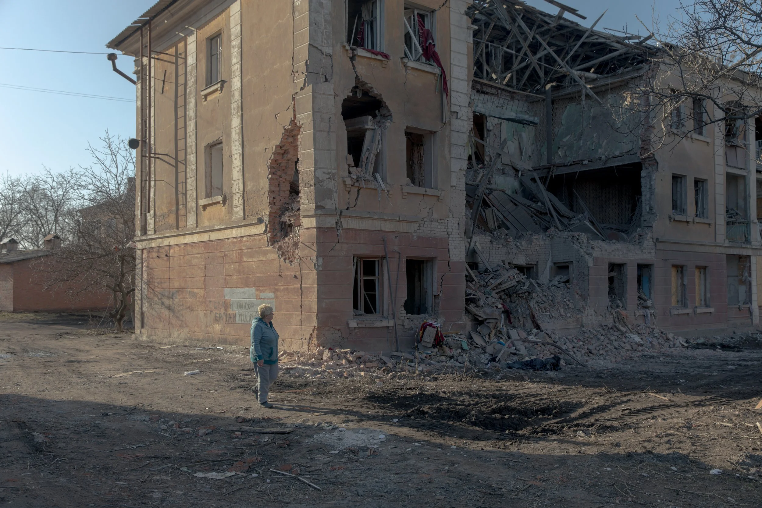 Under the Nets: Life in Sloviansk as the Front Closes In