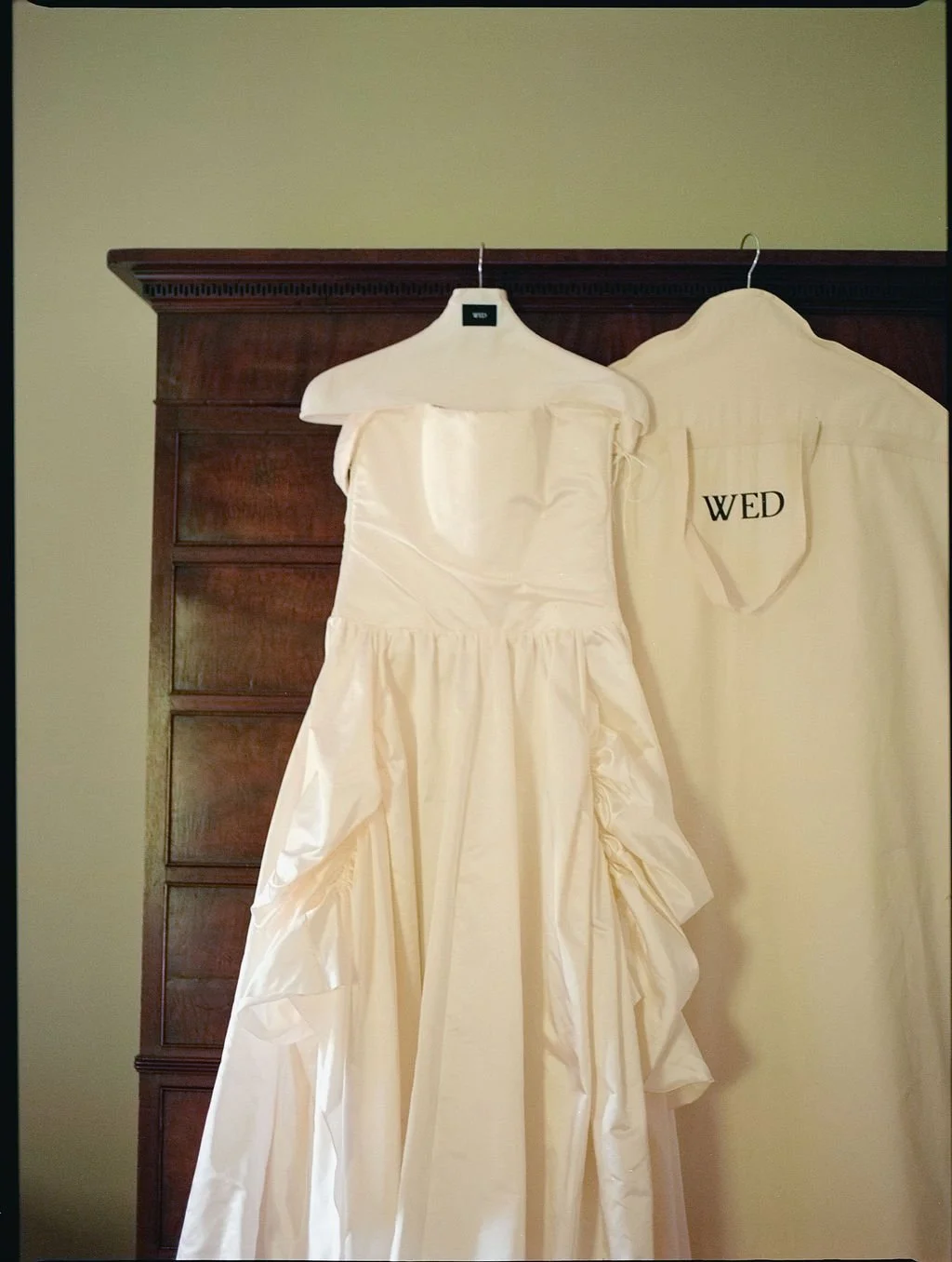 Caroline&EvanWeddingPhotographyWestonParkCharlotteDormoyPhotography-115.jpg