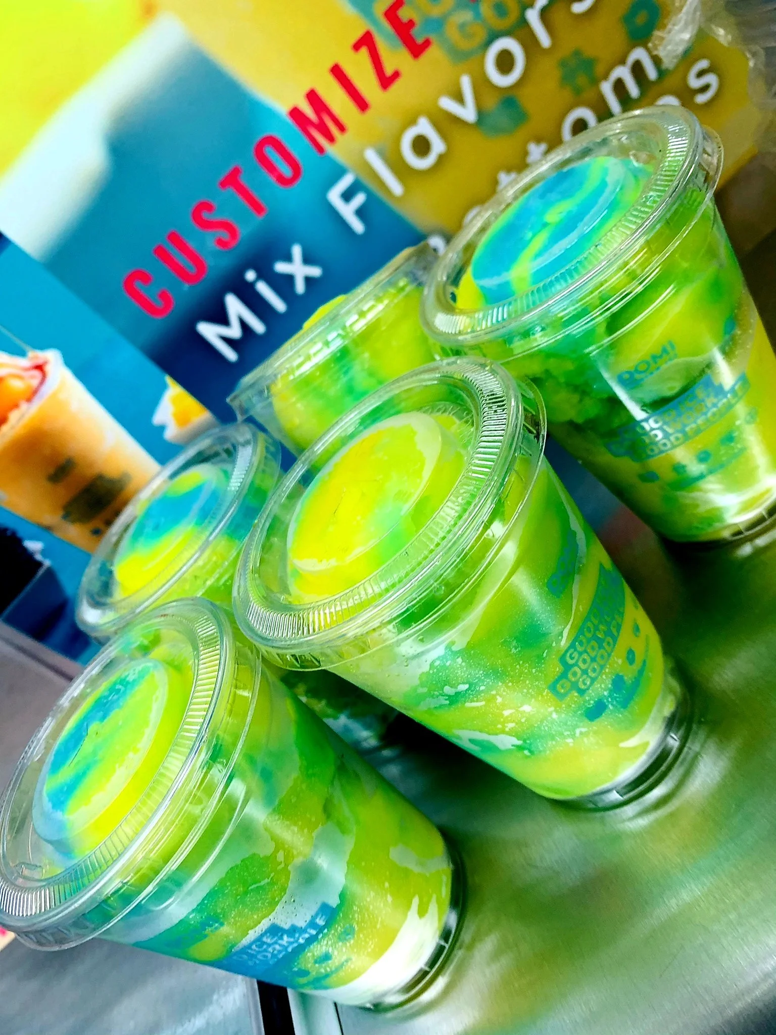 Domi Italian ice green apple and blueberry flavors