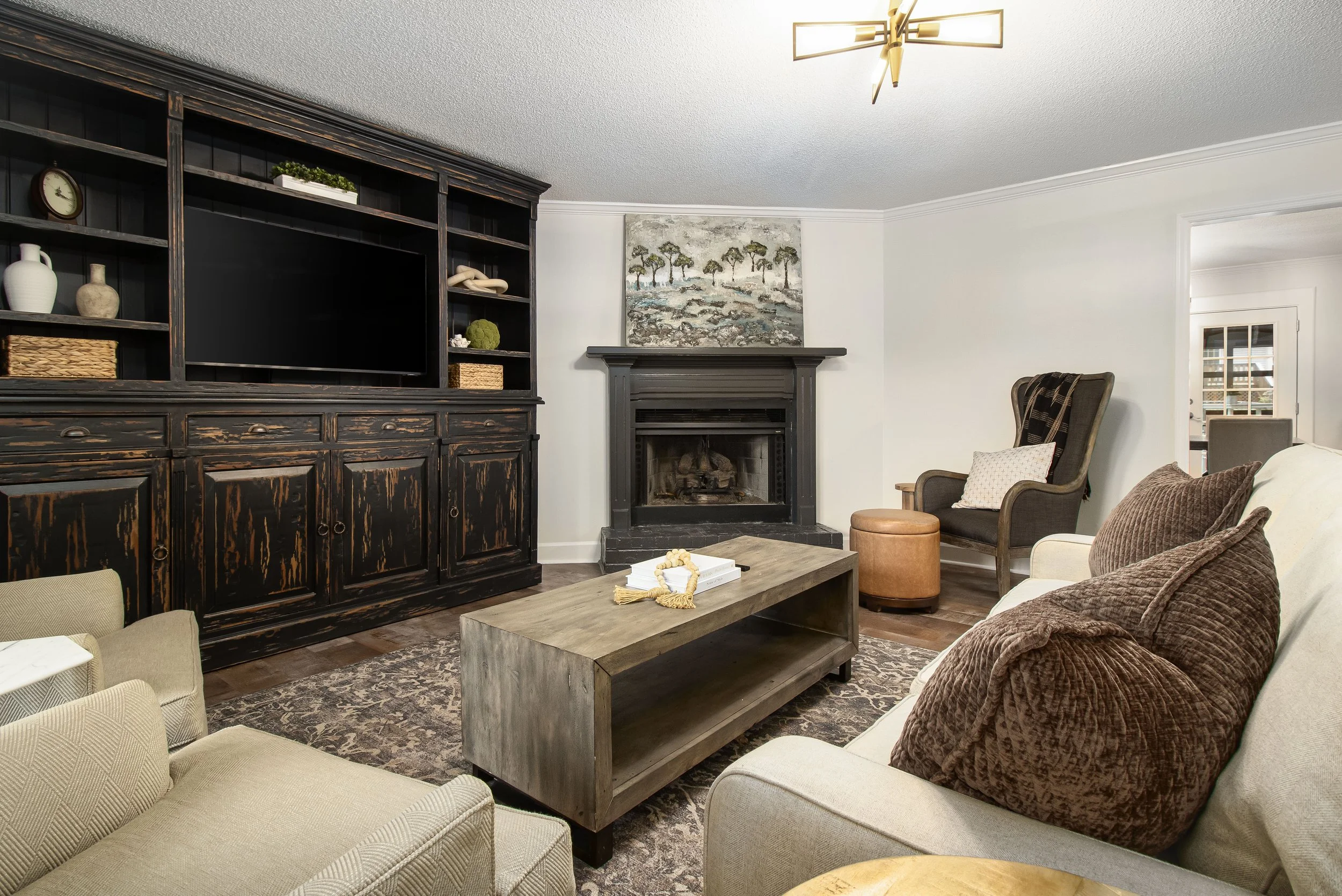 1329 Grand Ct 5 jpeg.jpg