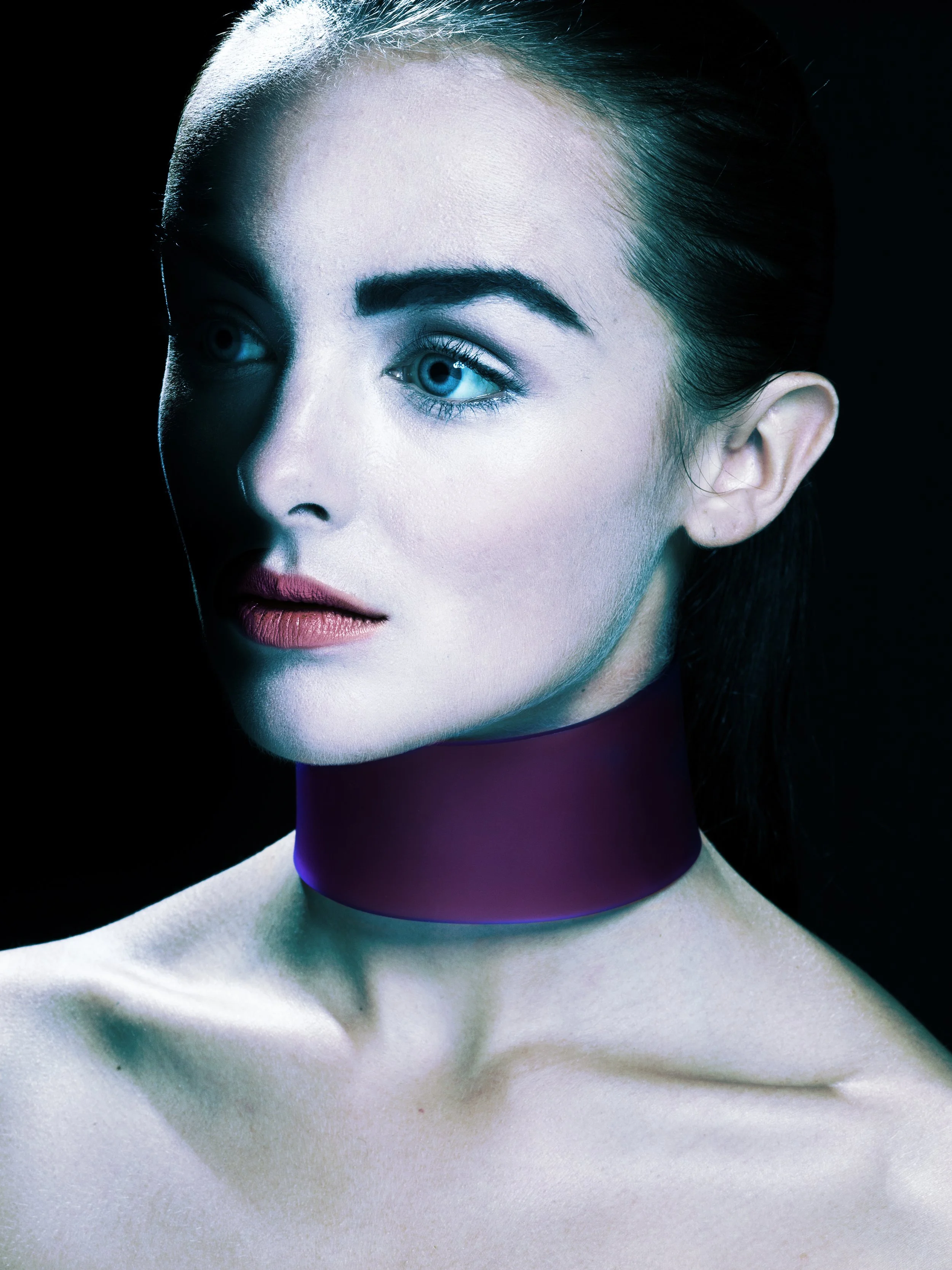 luxury fashion design bespoke leather acrylic accessory neckwear choker necklace