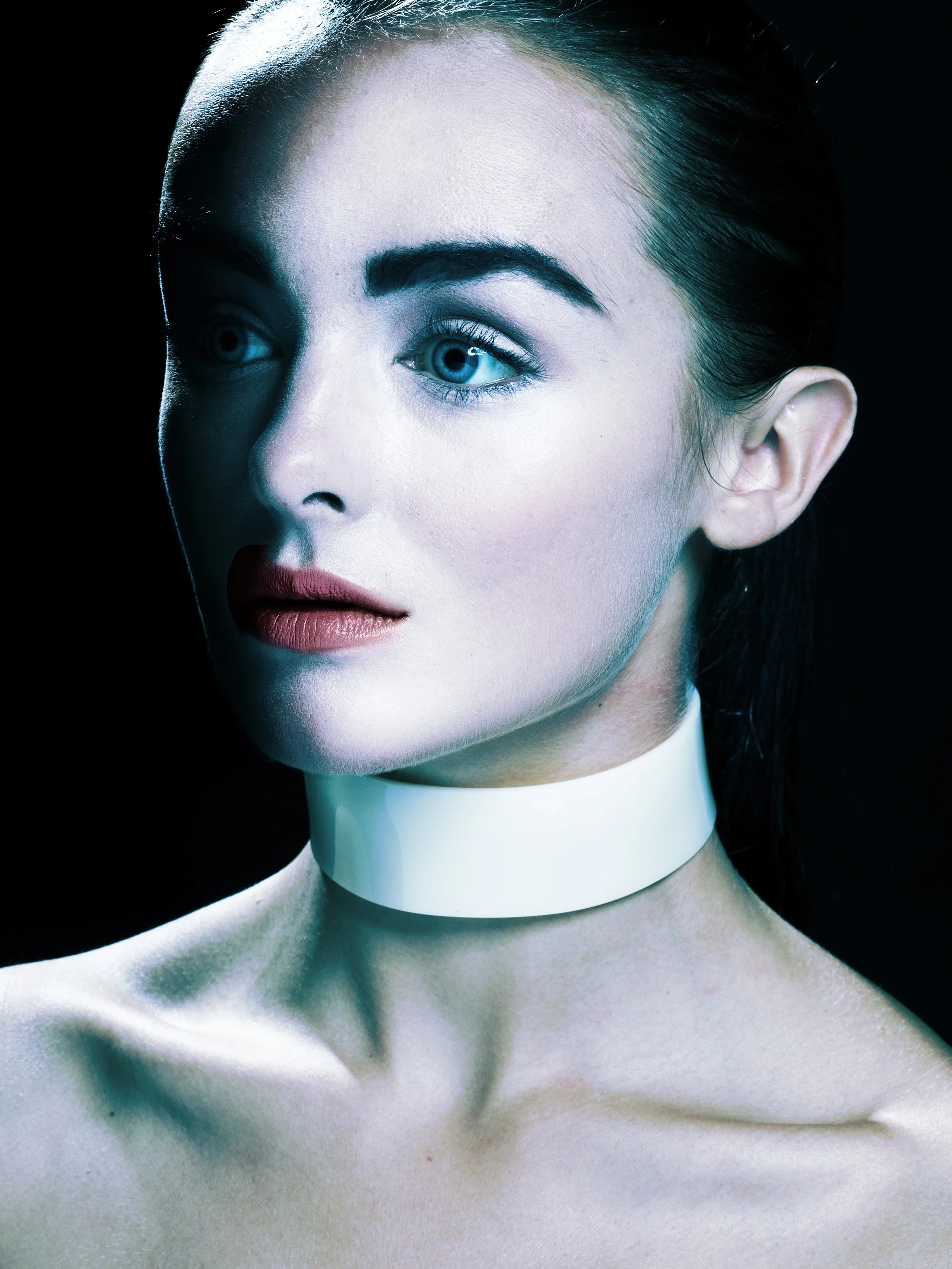 luxury fashion design bespoke leather acrylic accessory neckwear choker necklace