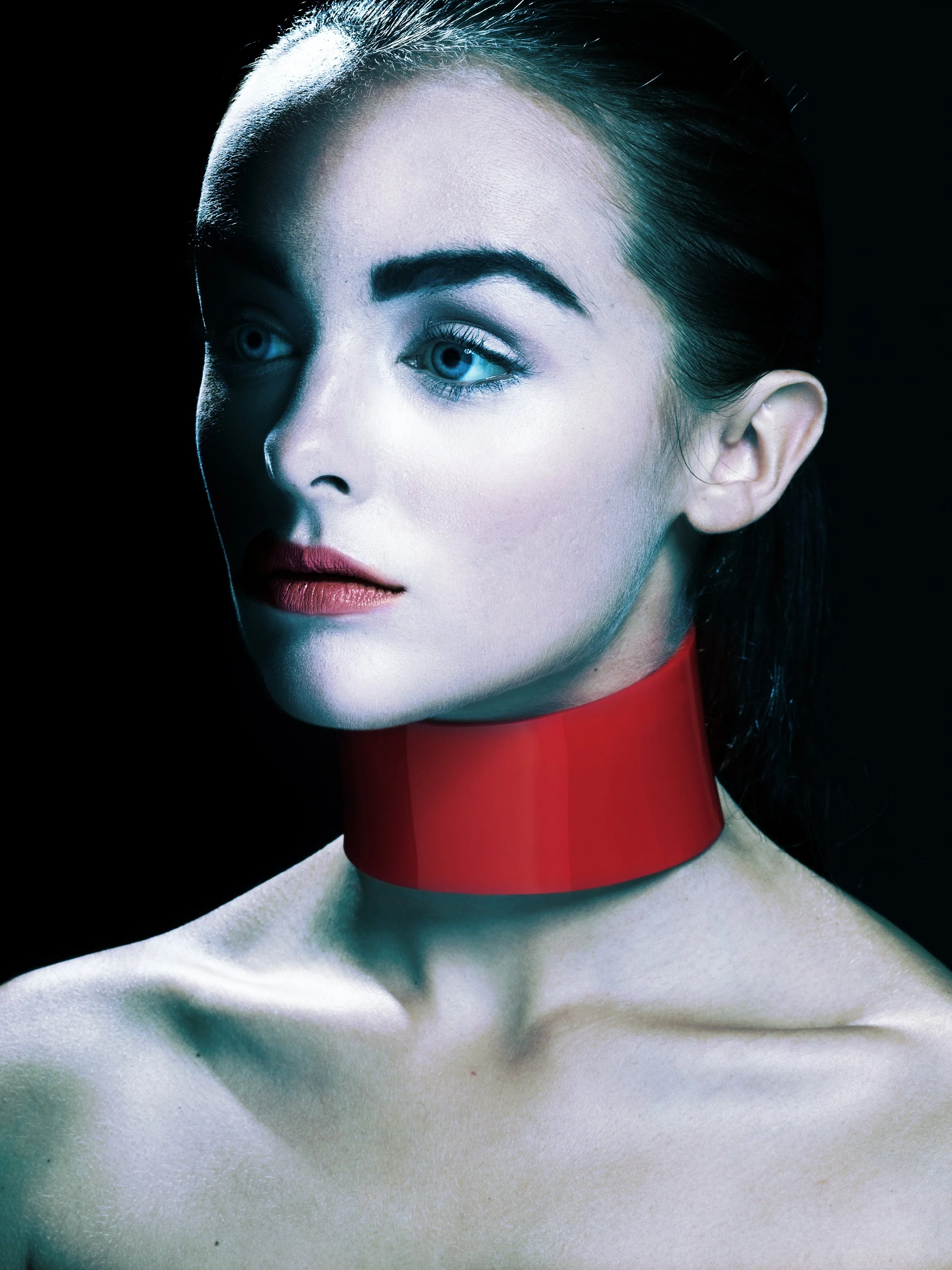 luxury fashion design bespoke leather acrylic accessory neckwear choker necklace