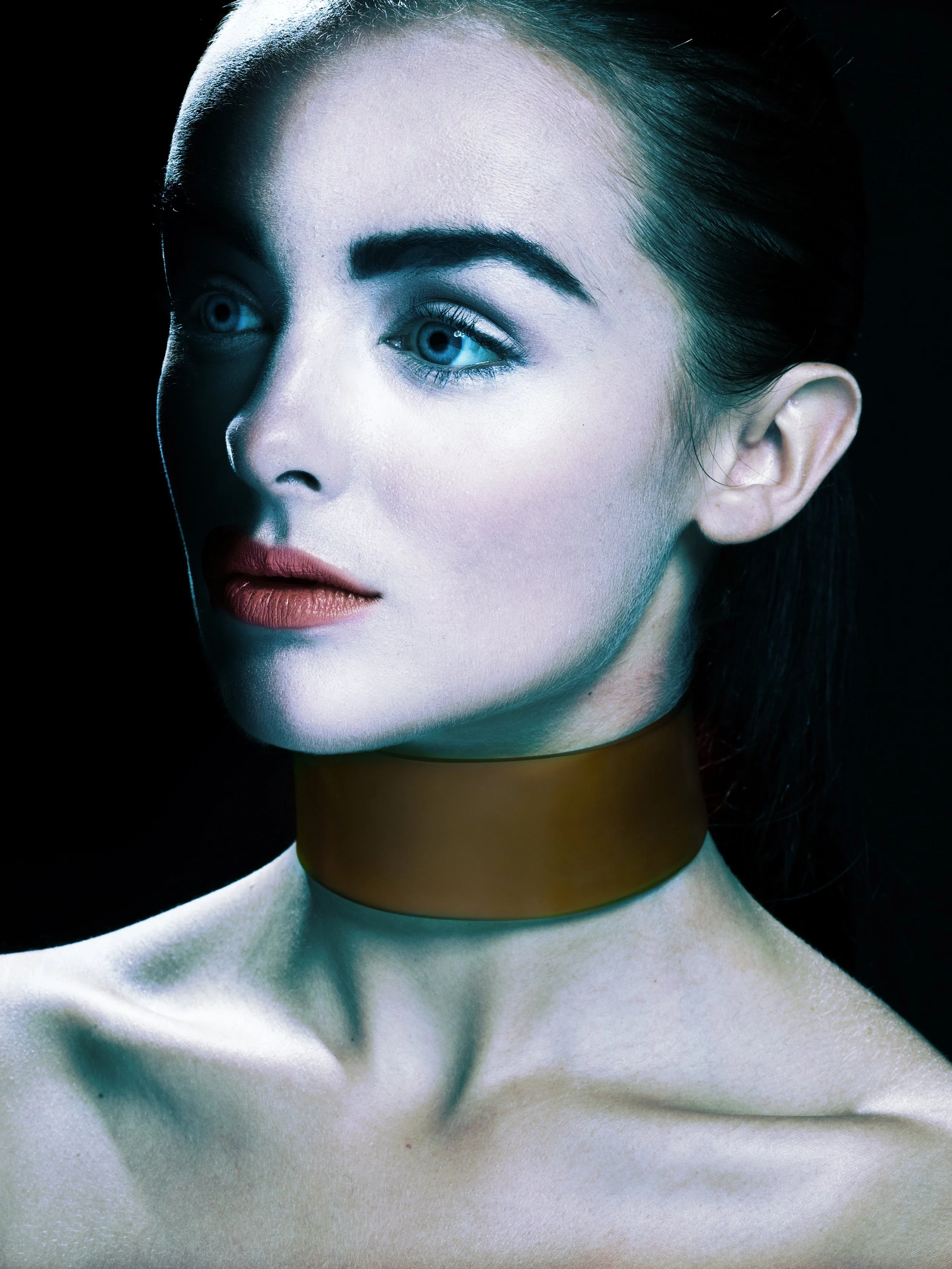 luxury fashion design bespoke leather acrylic accessory neckwear choker necklace