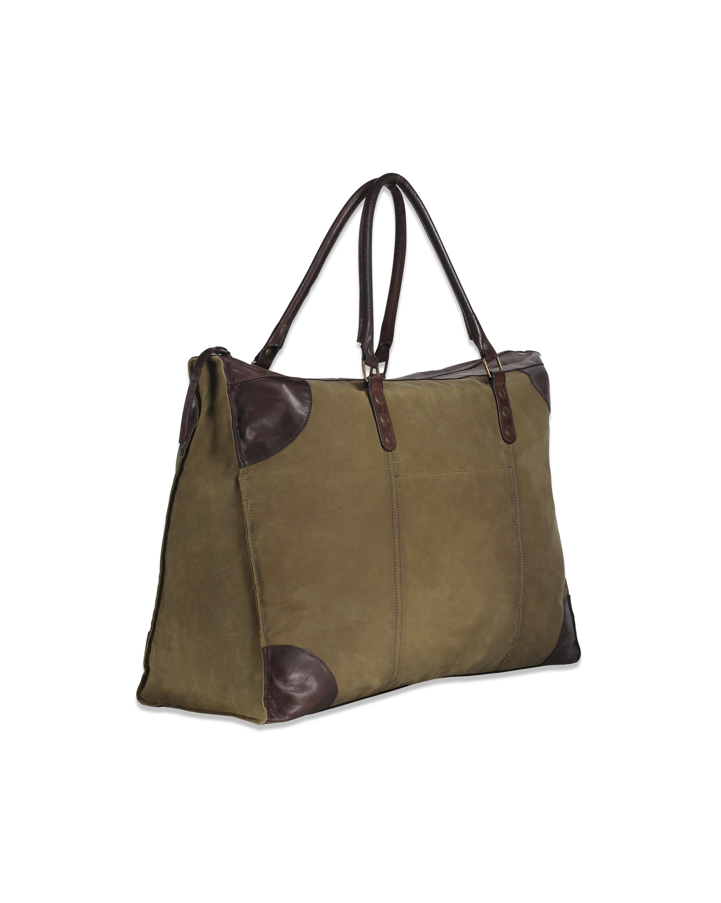 WHITE-WEEKEND_BAG_LAT2.jpg